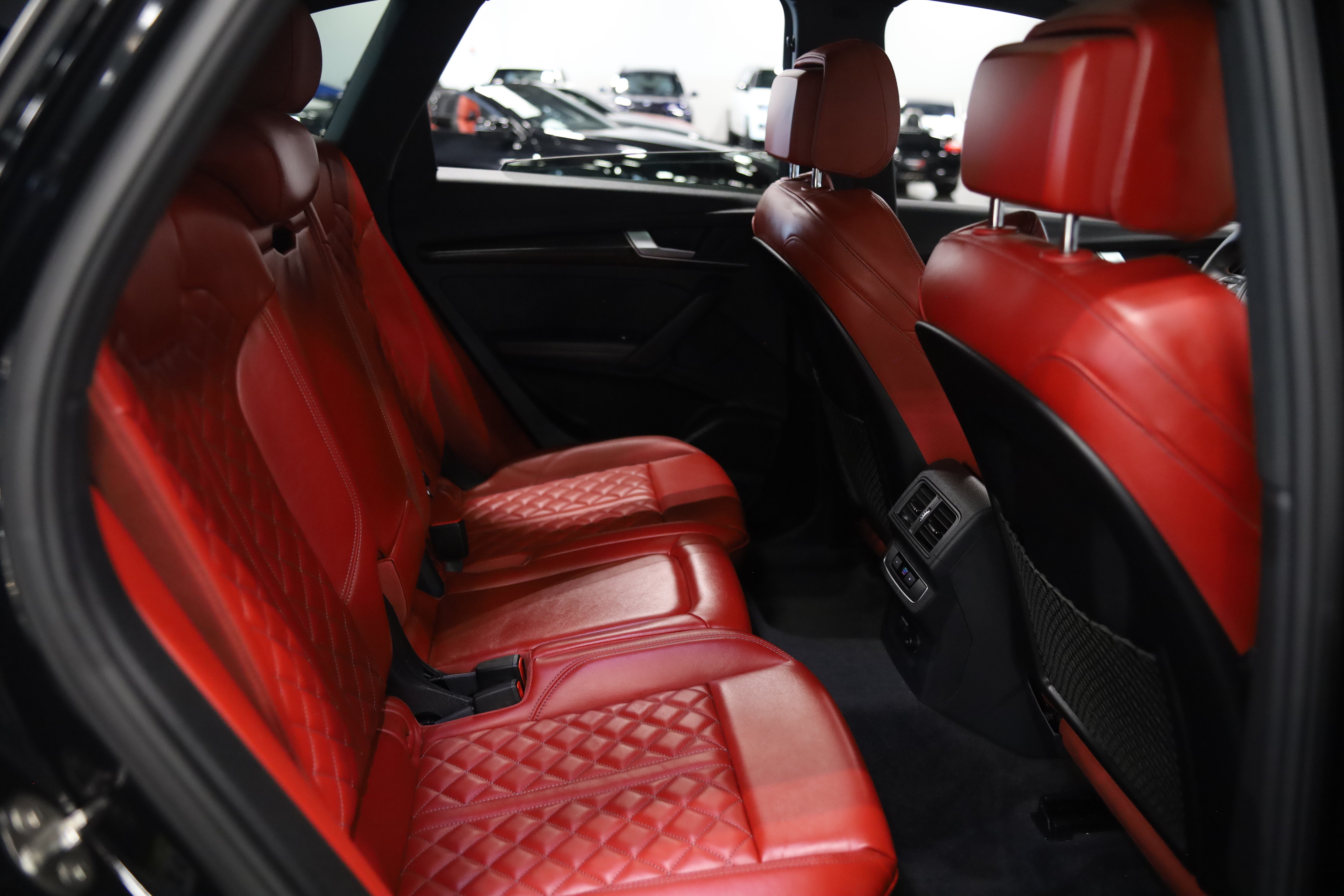 2023 Audi SQ5 Premium Plus
