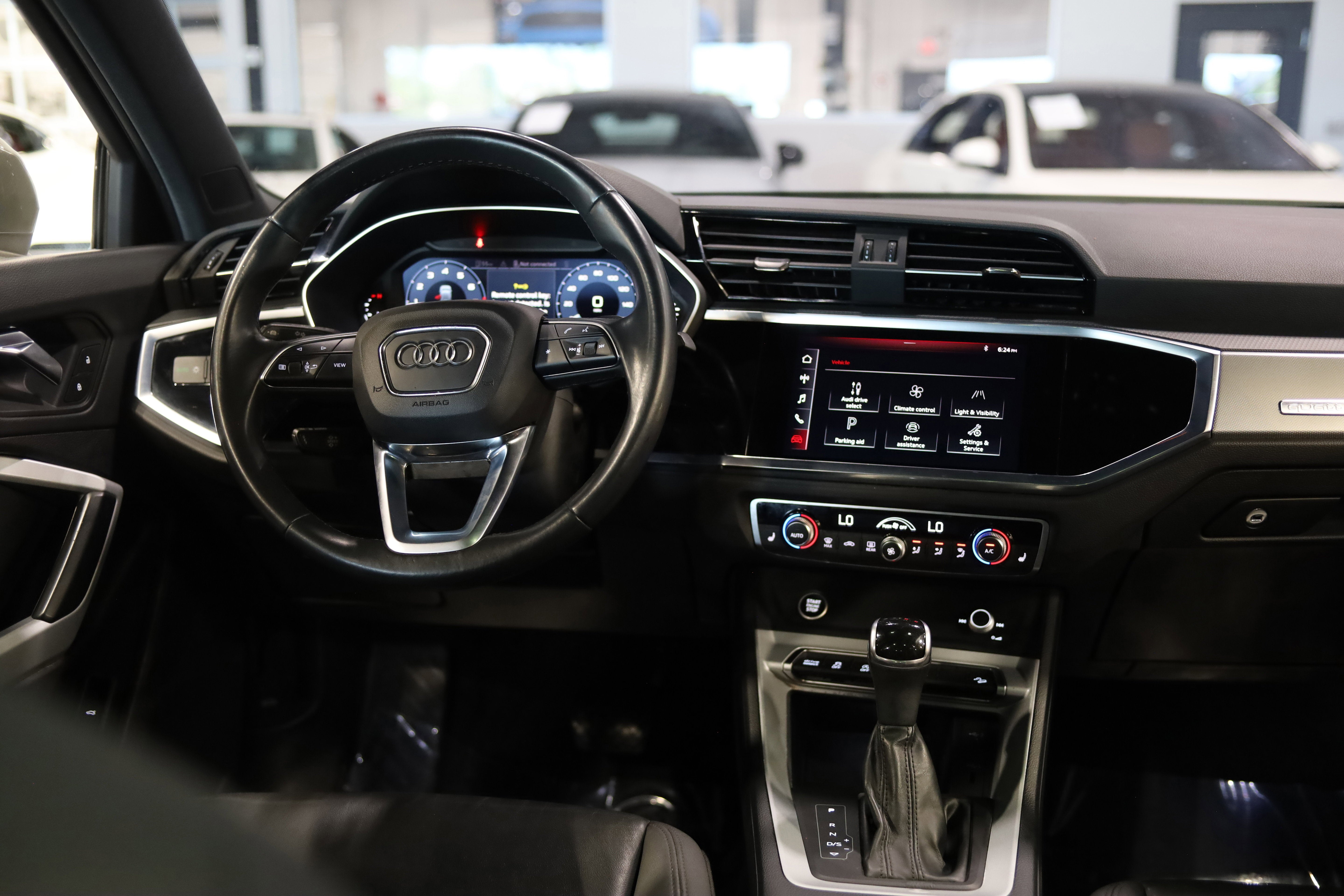 2021 Audi Q3 S line Premium