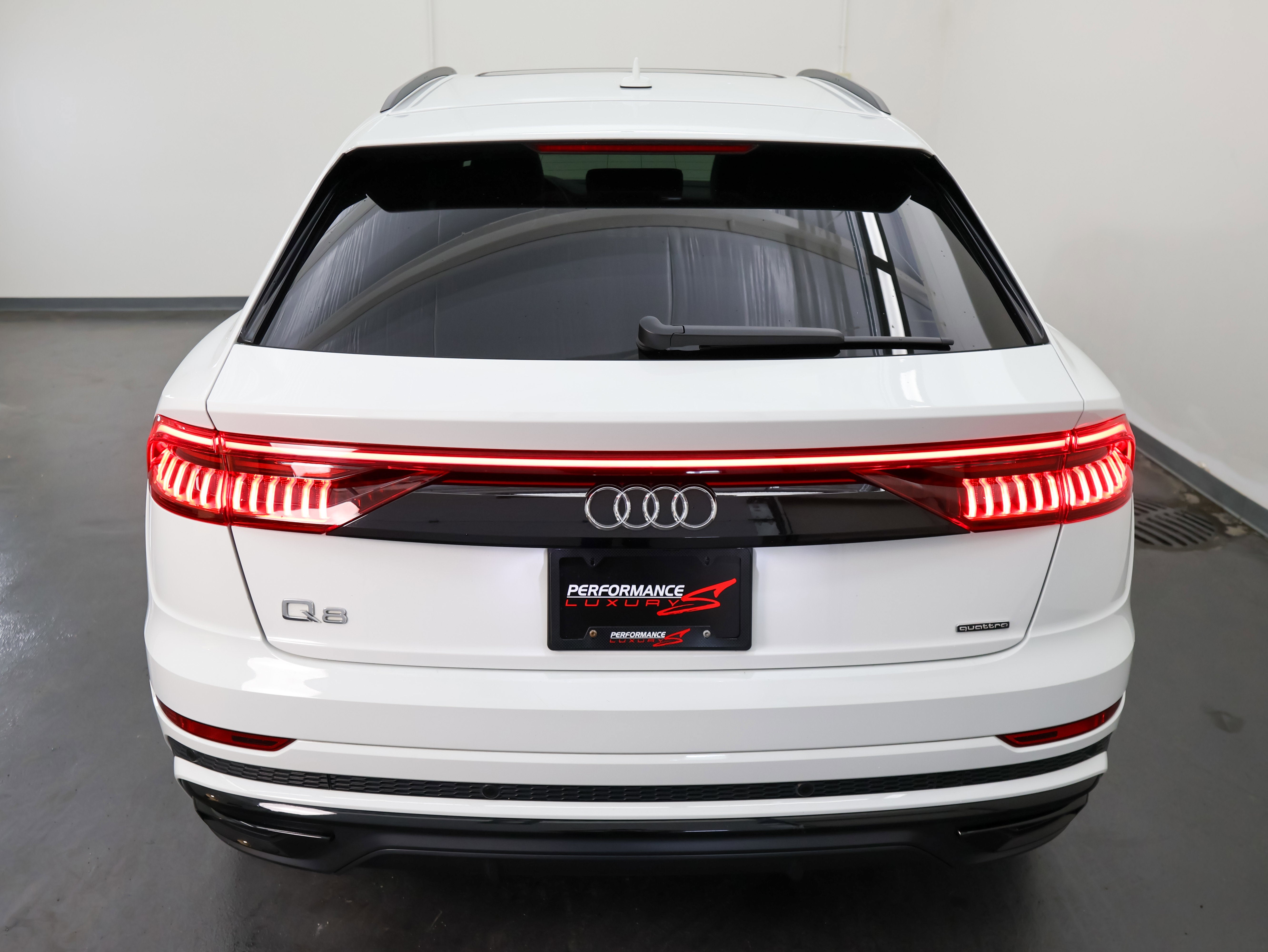 2020 Audi Q8 Premium Plus