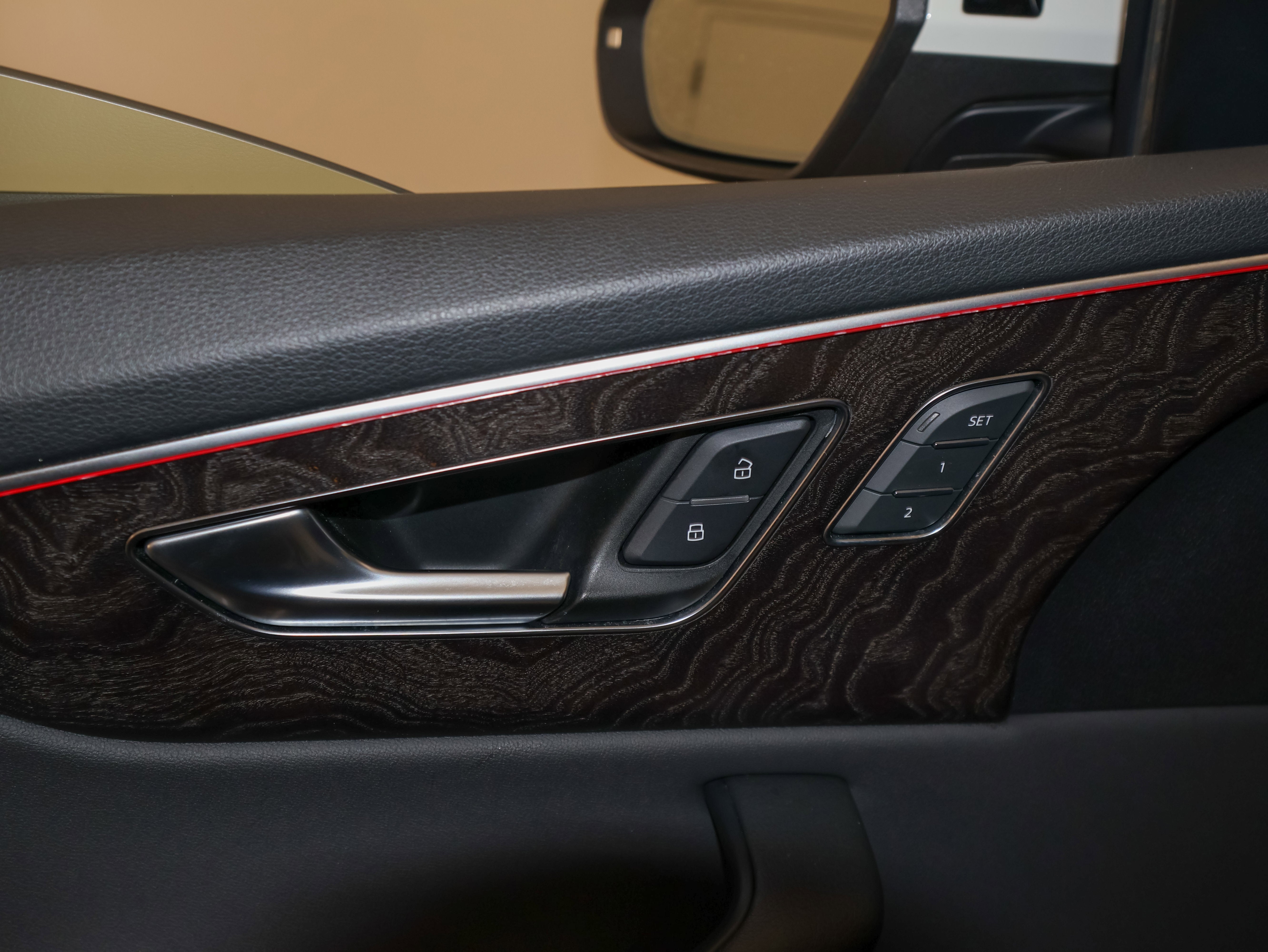 2020 Audi Q8 Premium Plus