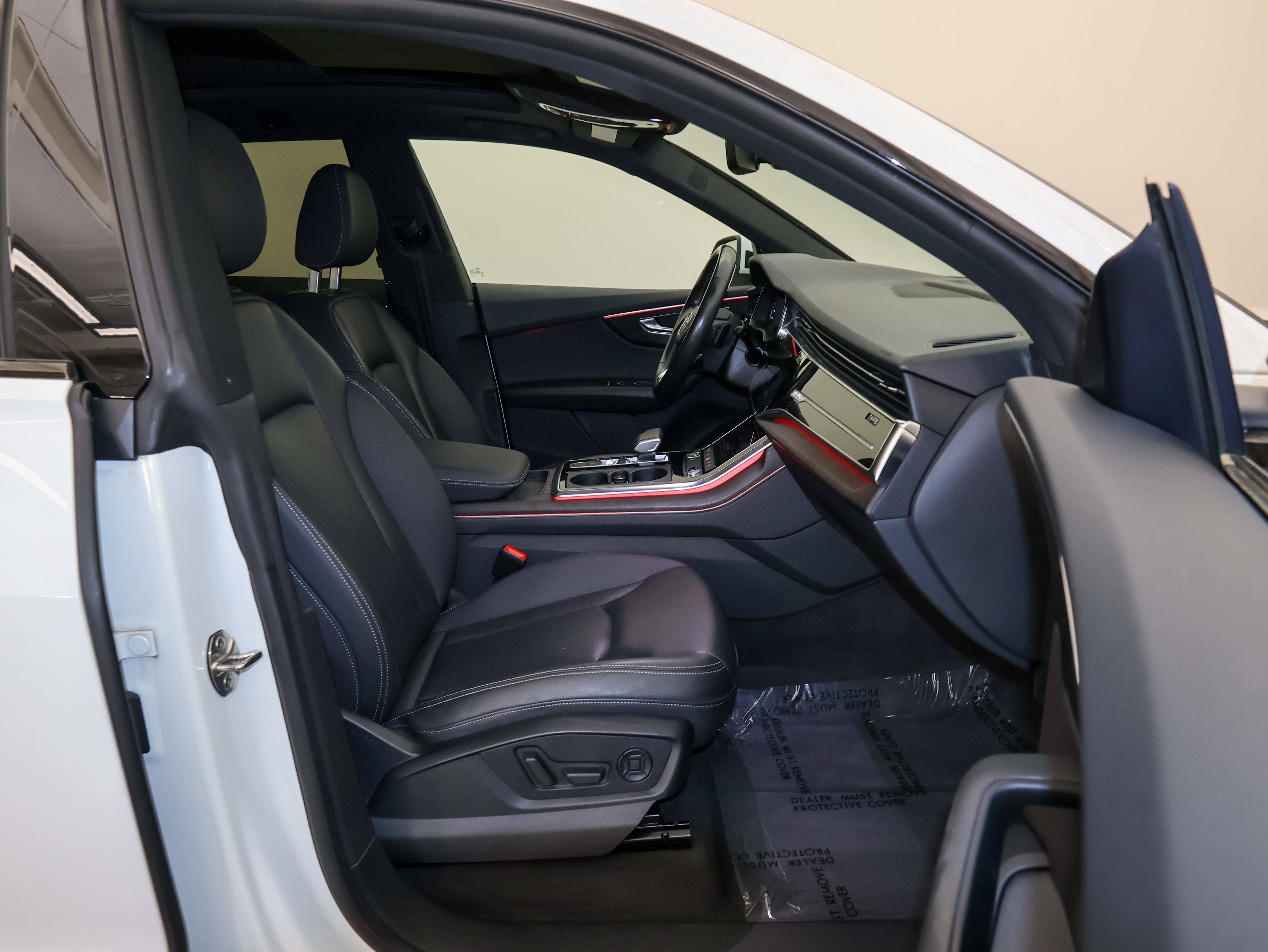 2020 Audi Q8 Premium Plus