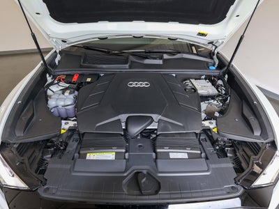 2020 Audi Q8 Premium Plus
