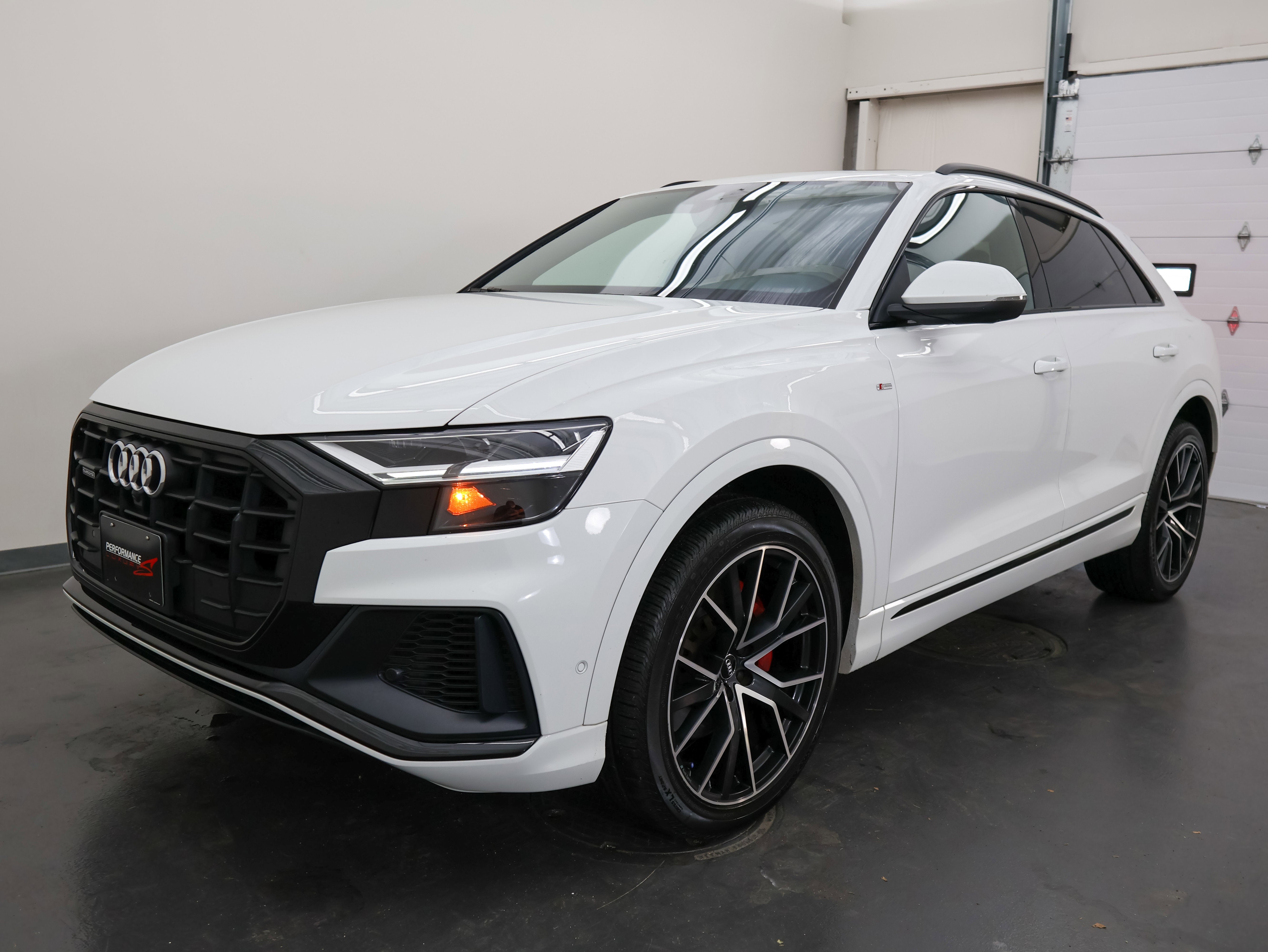 2020 Audi Q8 Premium Plus