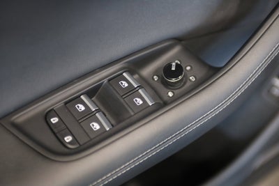 2023 Audi Q8 Premium Plus