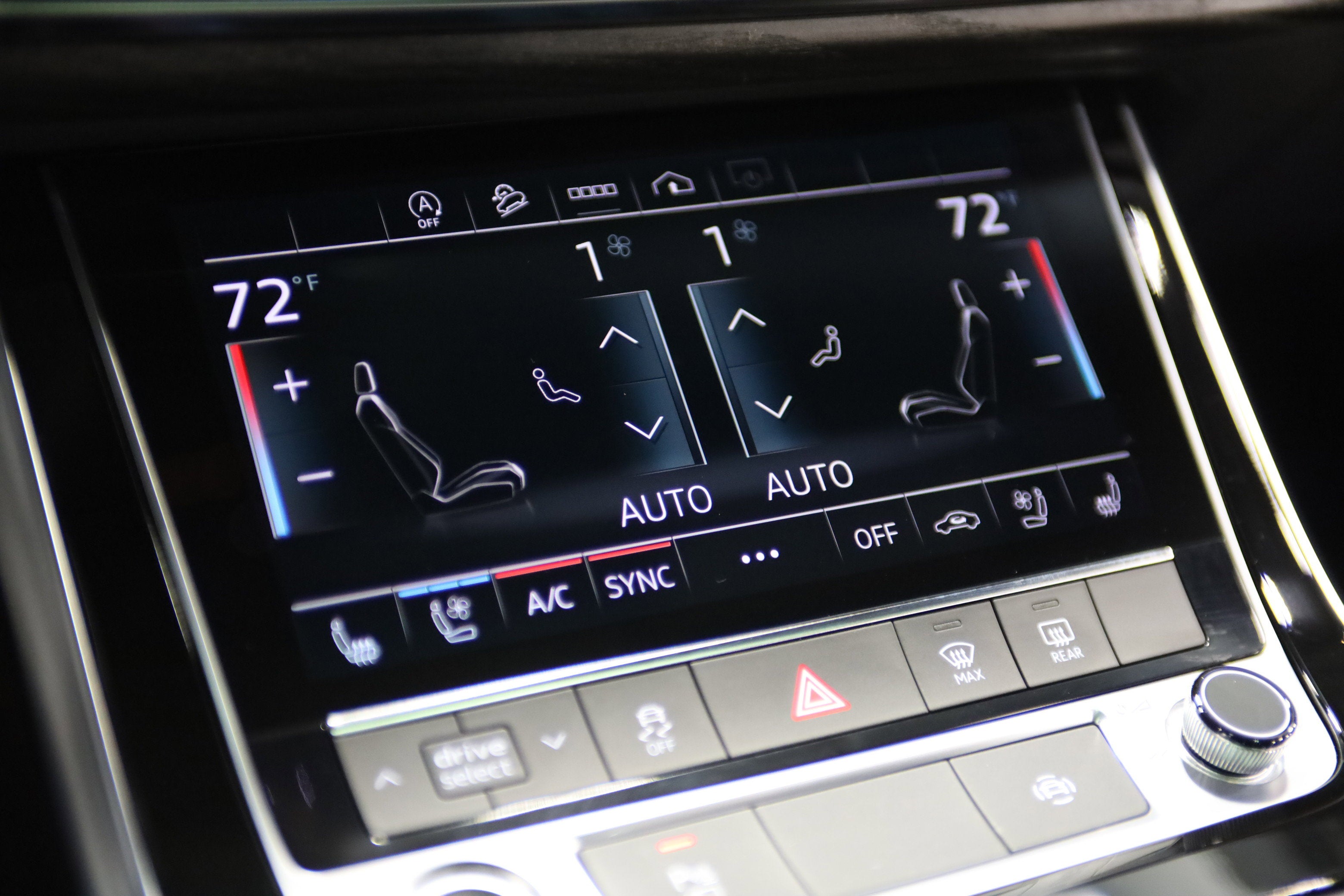 2023 Audi Q8 Premium Plus