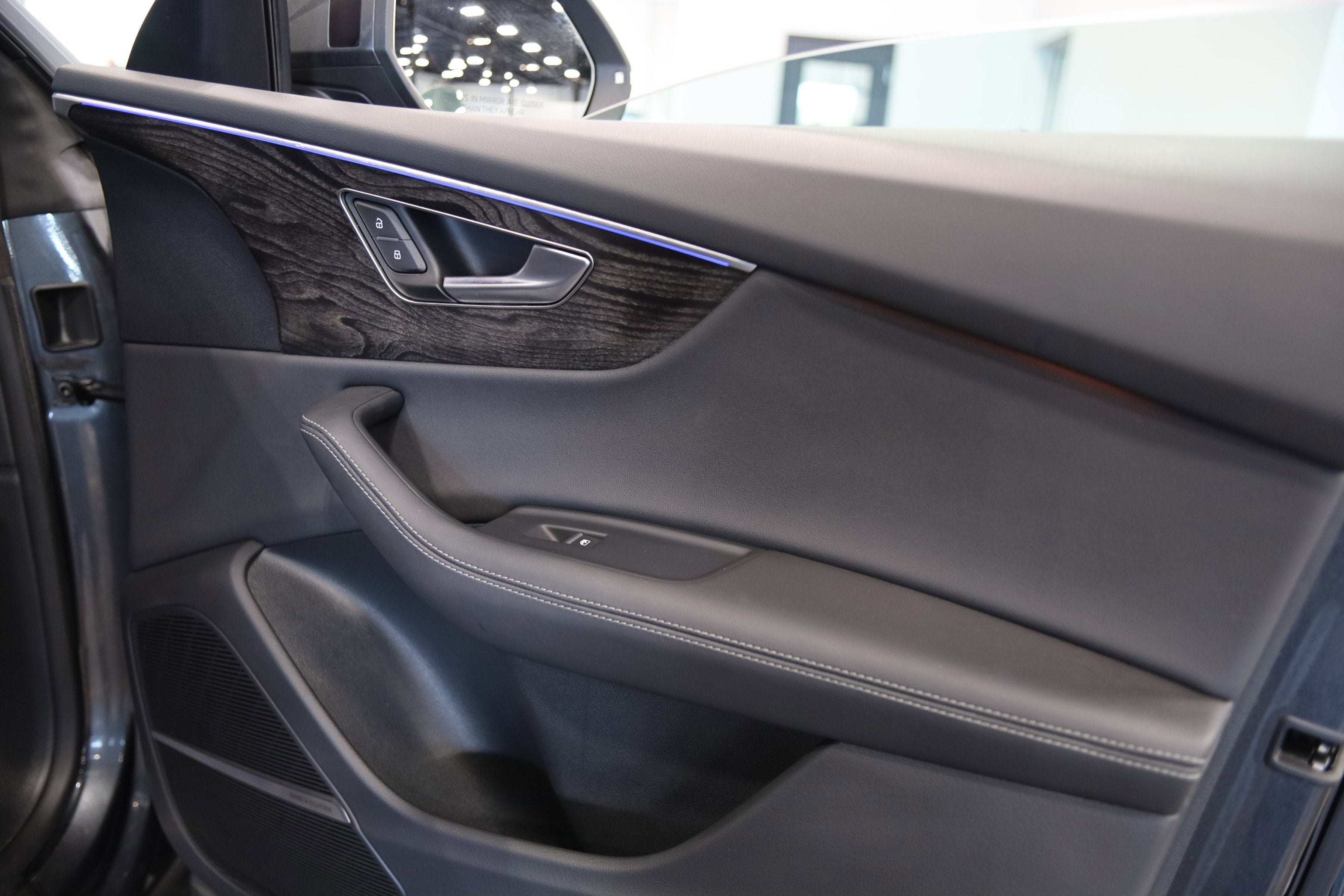 2023 Audi Q8 Premium Plus