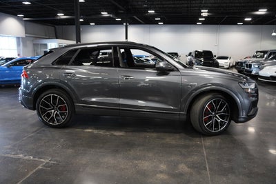 2023 Audi Q8 Premium Plus