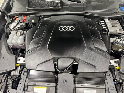 2022 Audi Q8 Premium Plus