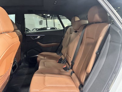 2022 Audi Q8 Premium Plus