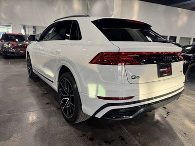 2022 Audi Q8 Premium Plus
