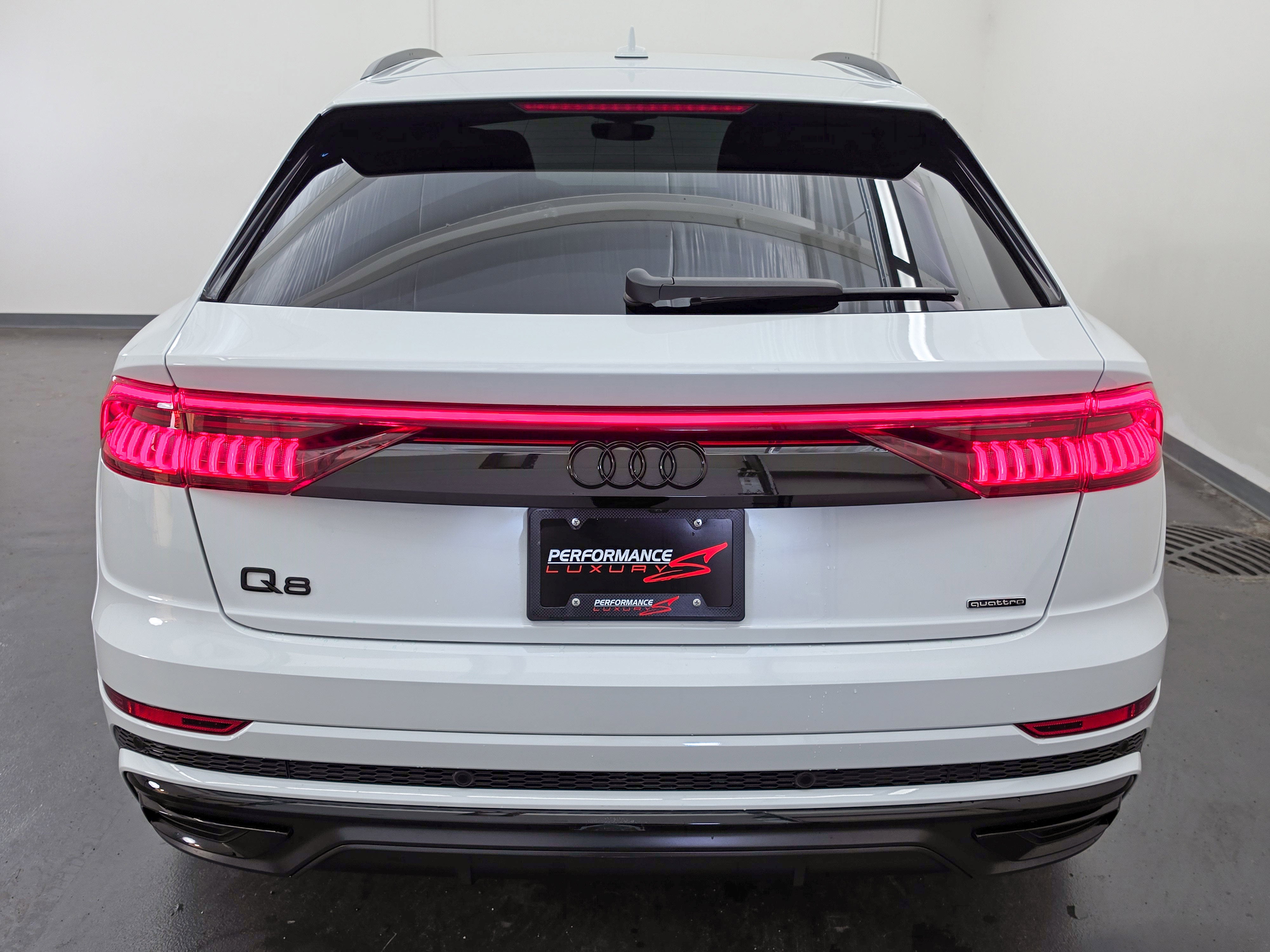 2023 Audi Q8 Prestige
