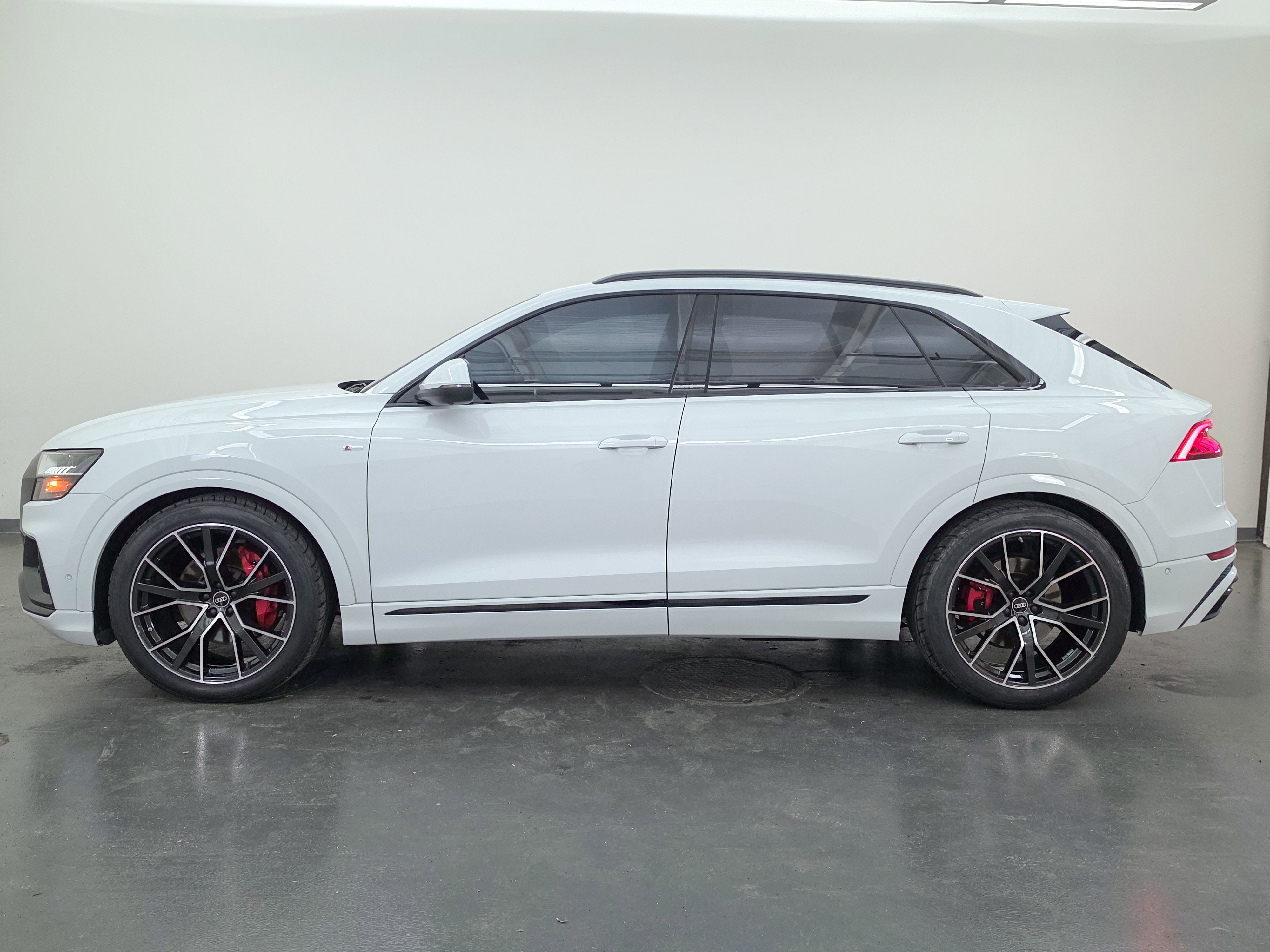 2023 Audi Q8 Prestige