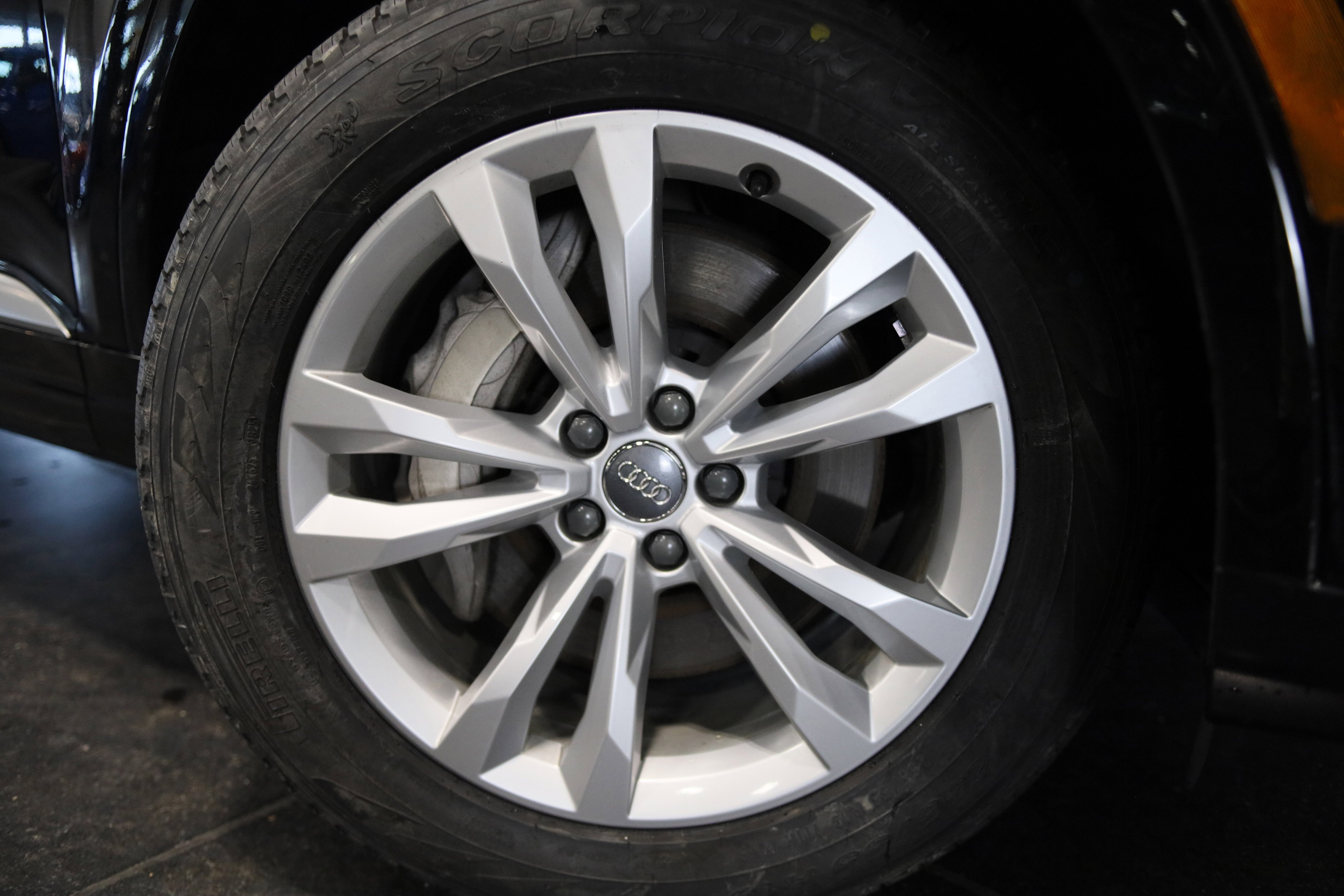 2017 Audi Q7 Premium Plus