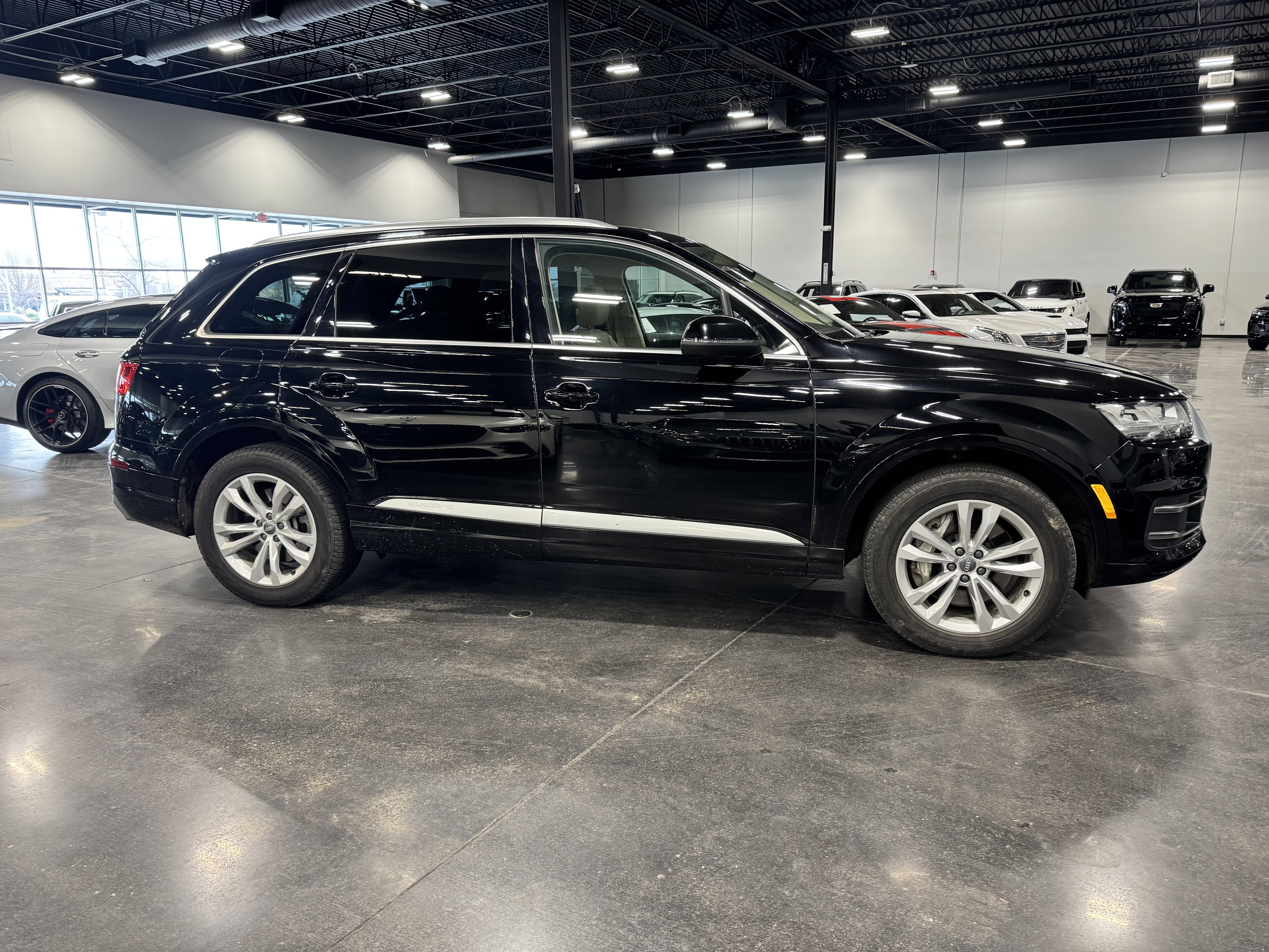 2017 Audi Q7 Premium Plus