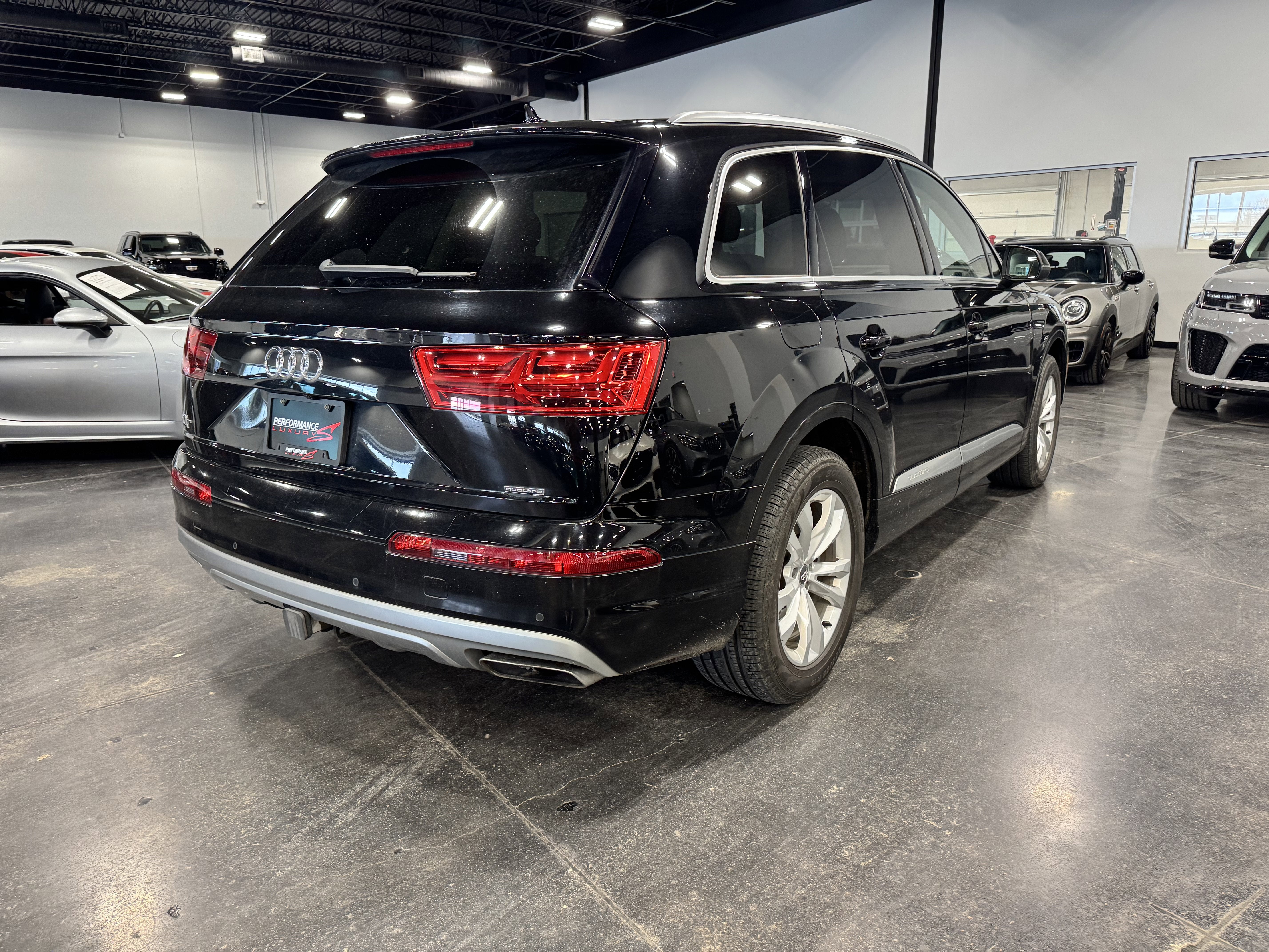 2017 Audi Q7 Premium Plus