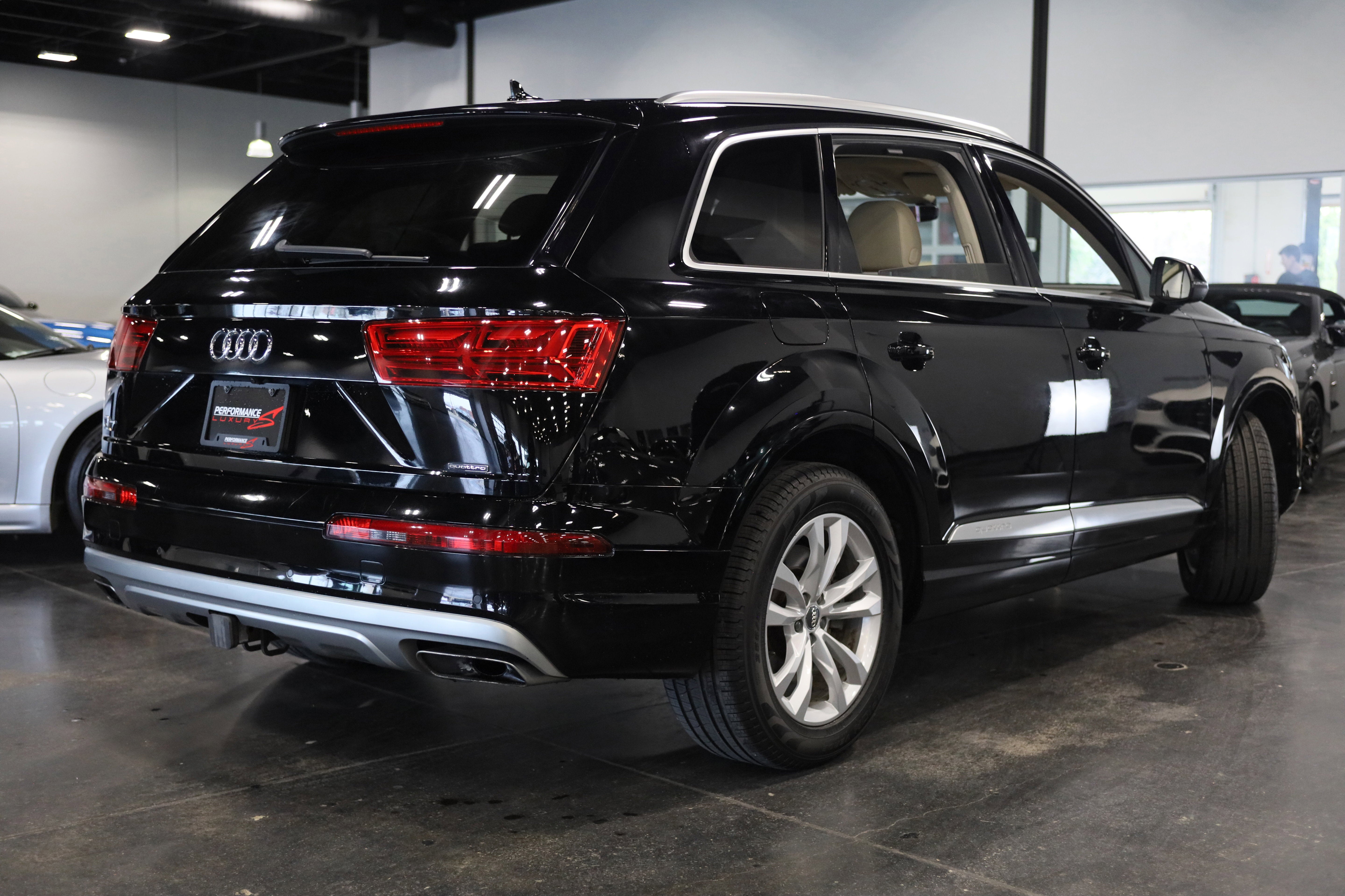 2017 Audi Q7 Premium Plus