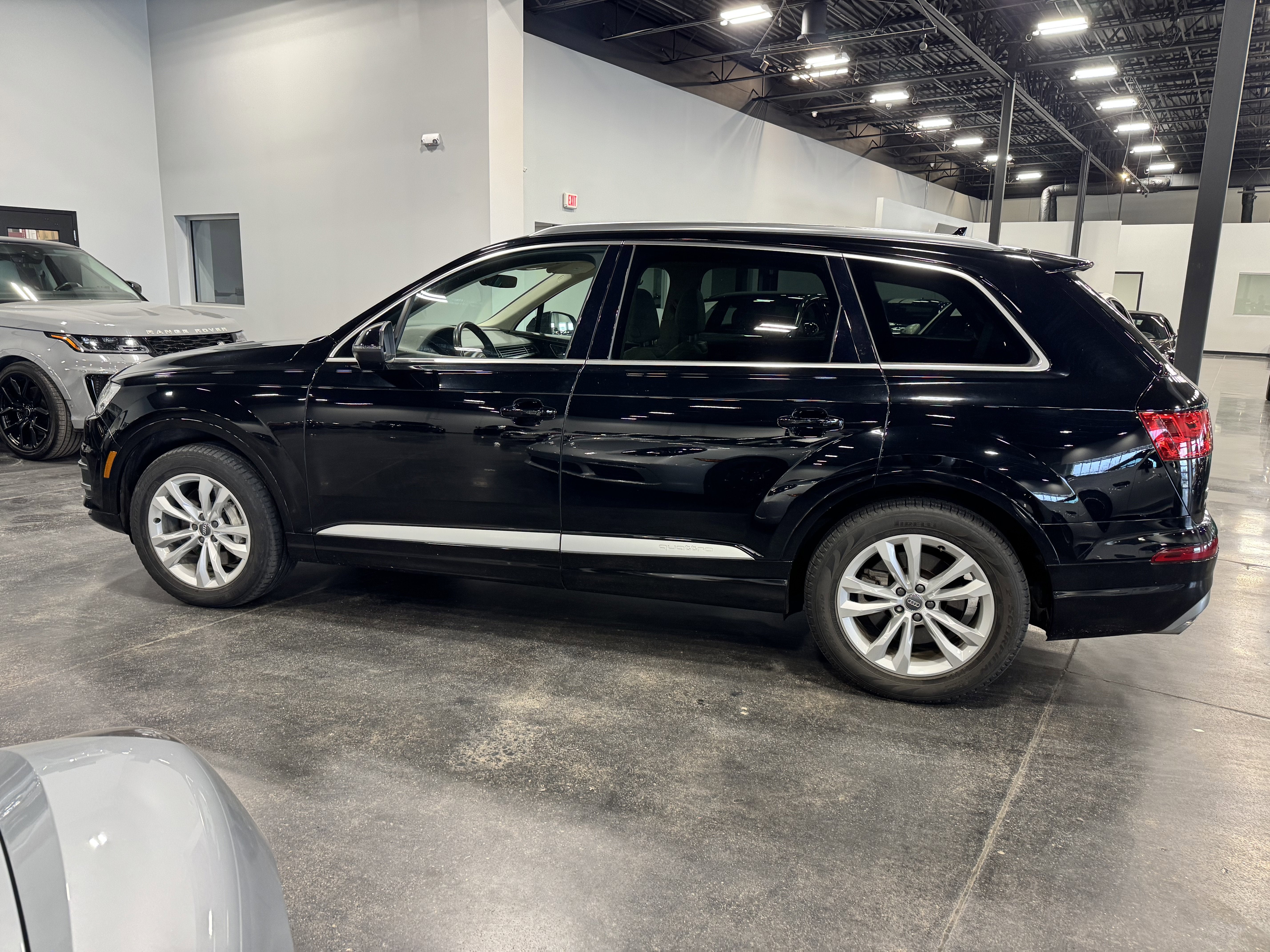 2017 Audi Q7 Premium Plus