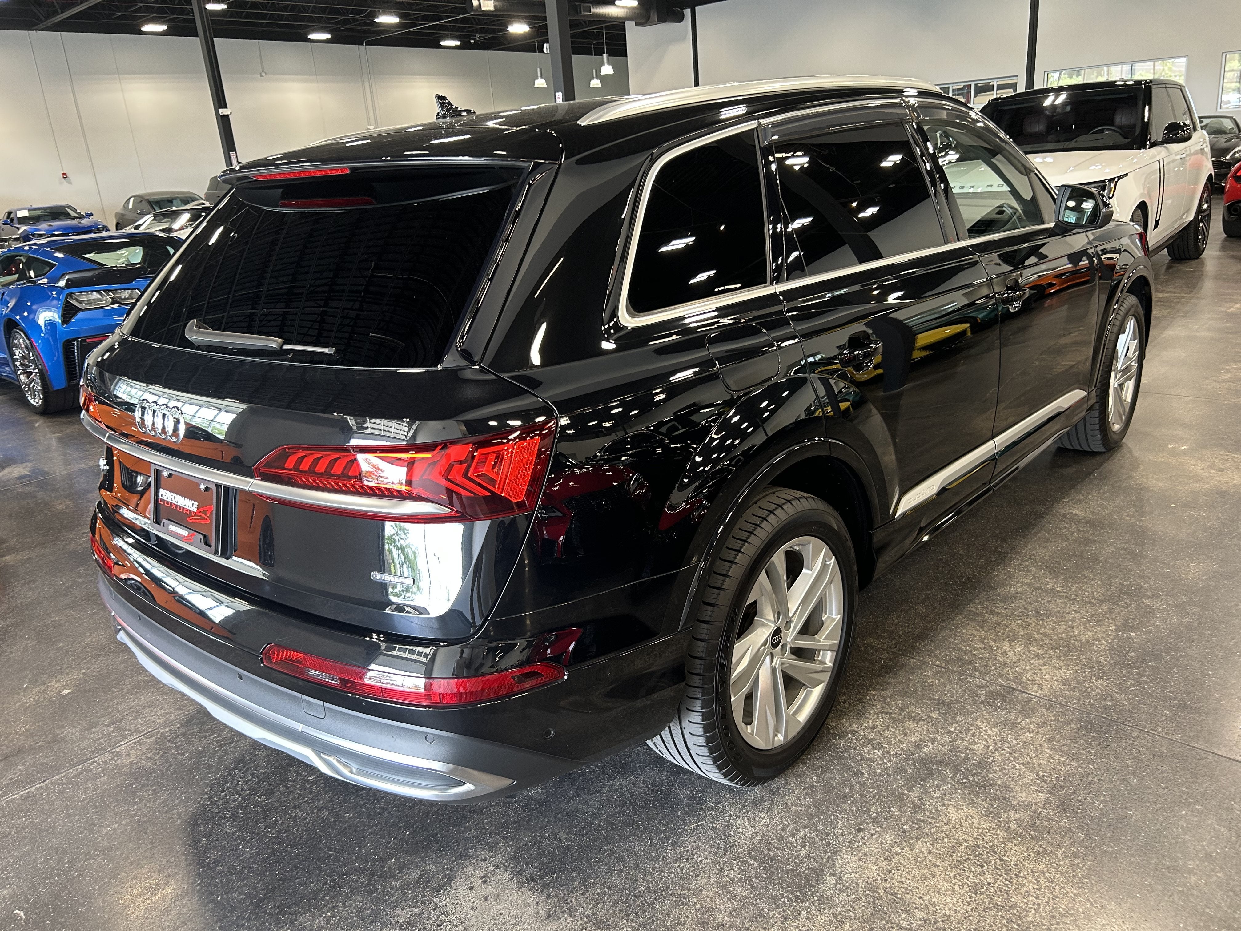 2023 Audi Q7 Premium Plus