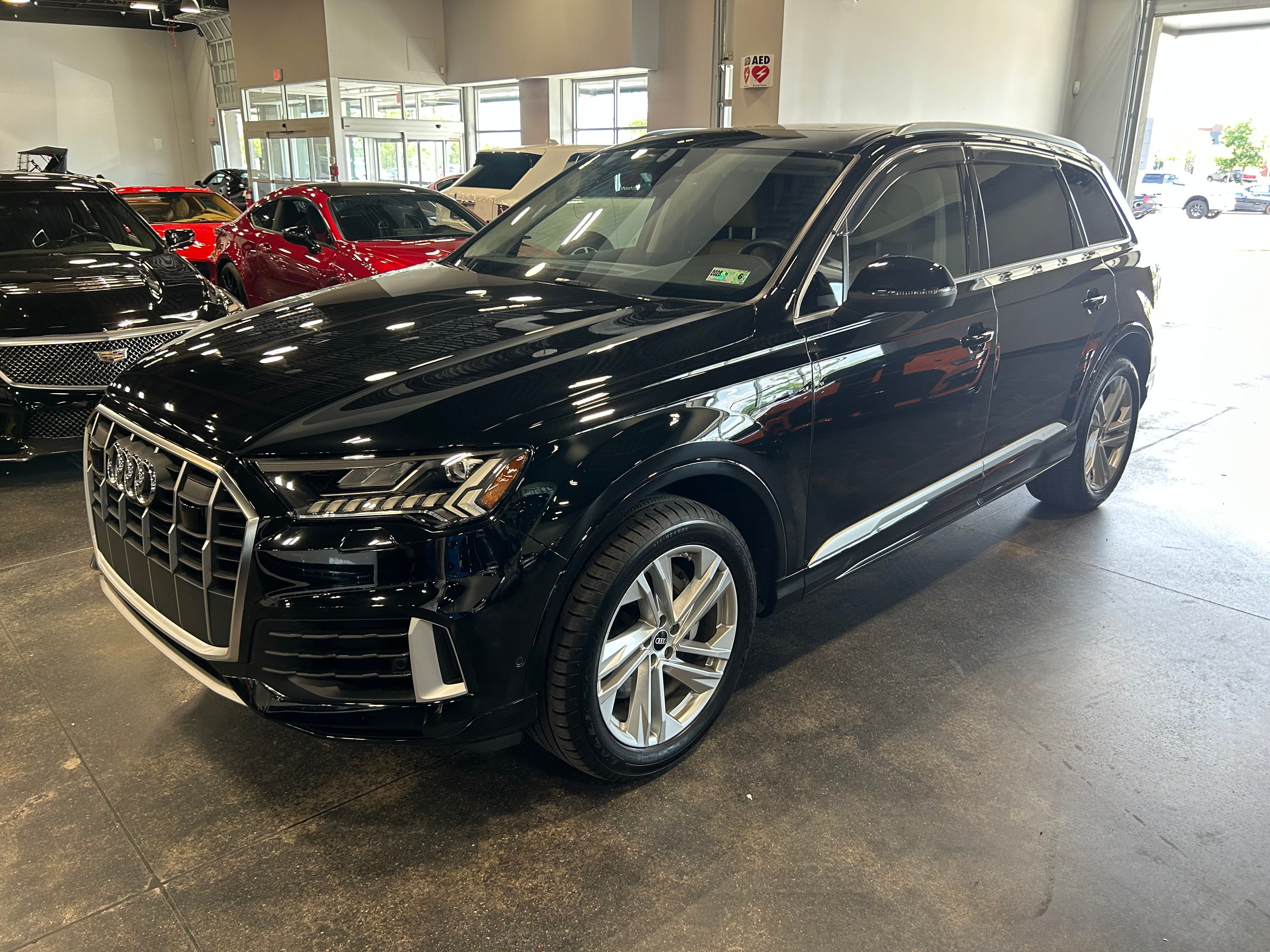 2023 Audi Q7 Premium Plus