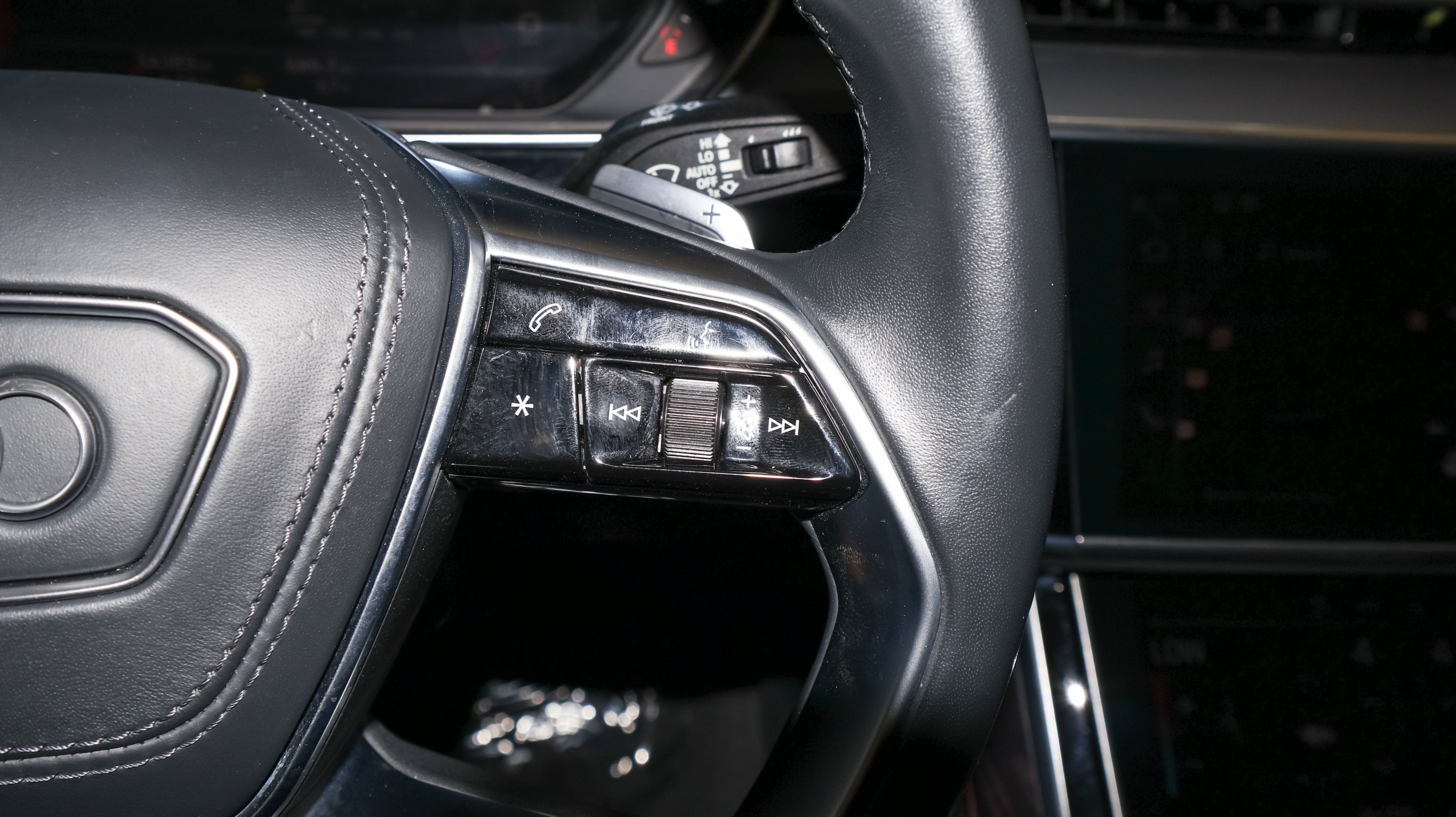 2022 Audi A8 L 55