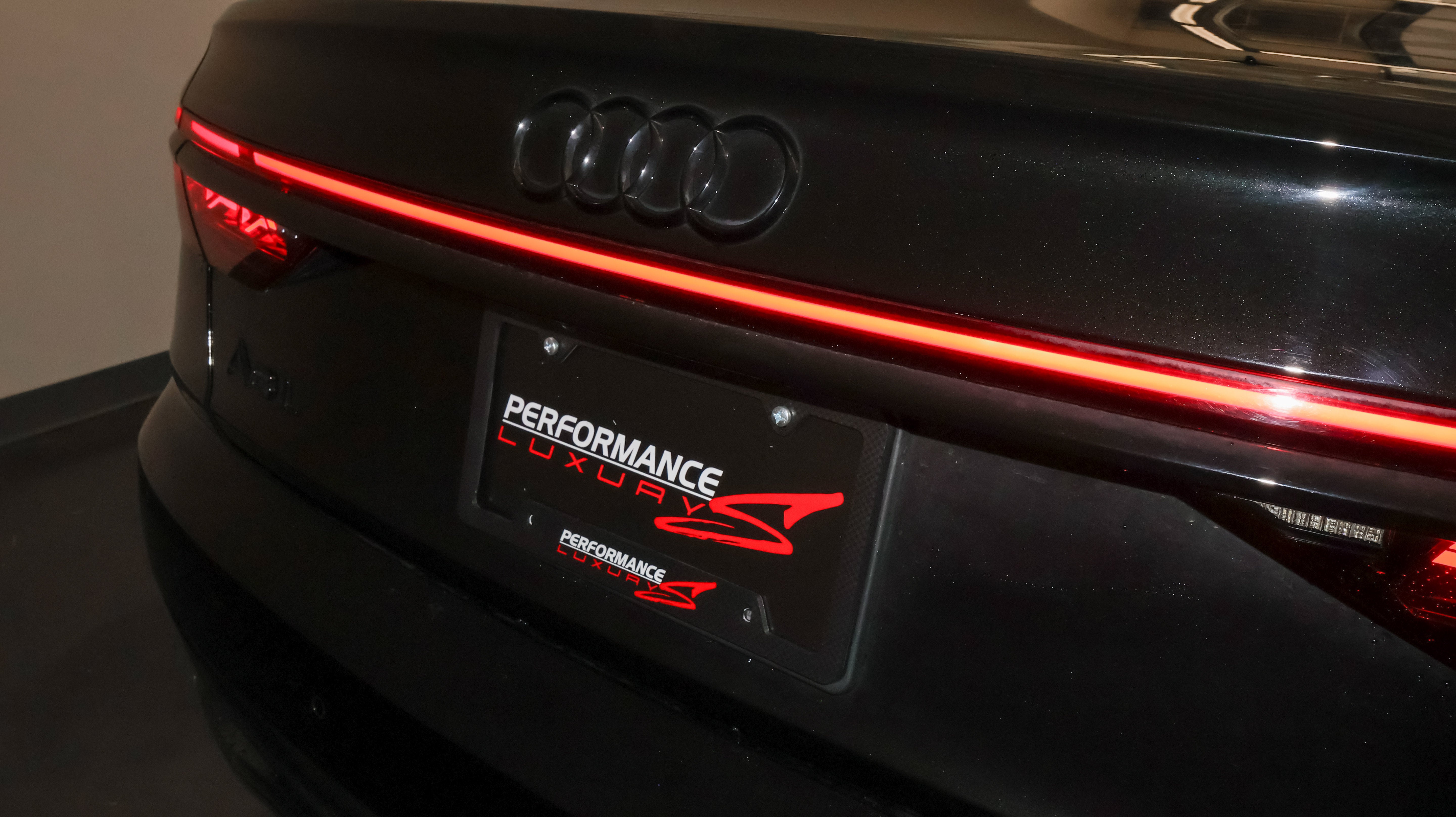 2022 Audi A8 L 55