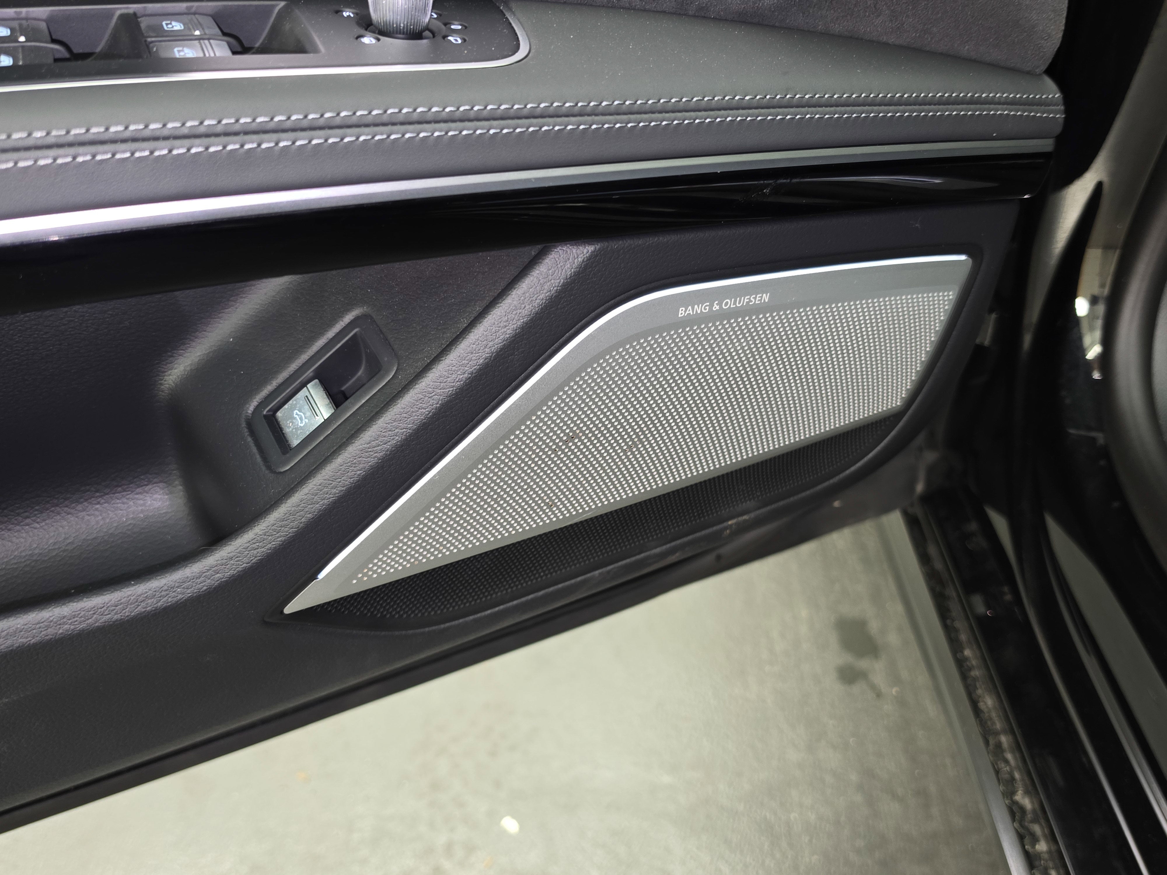 2022 Audi S8 4.0T