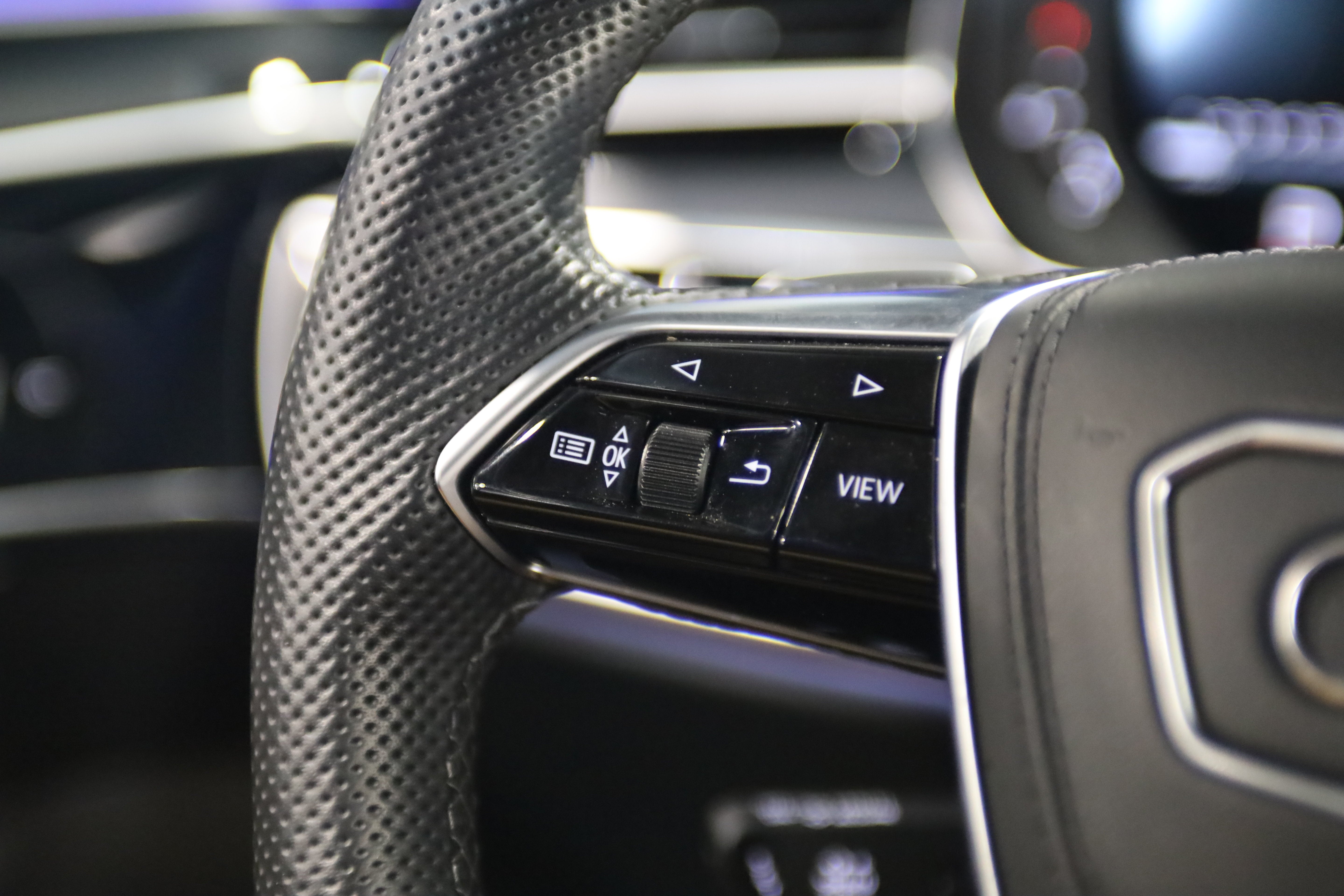 2023 Audi S8 4.0T