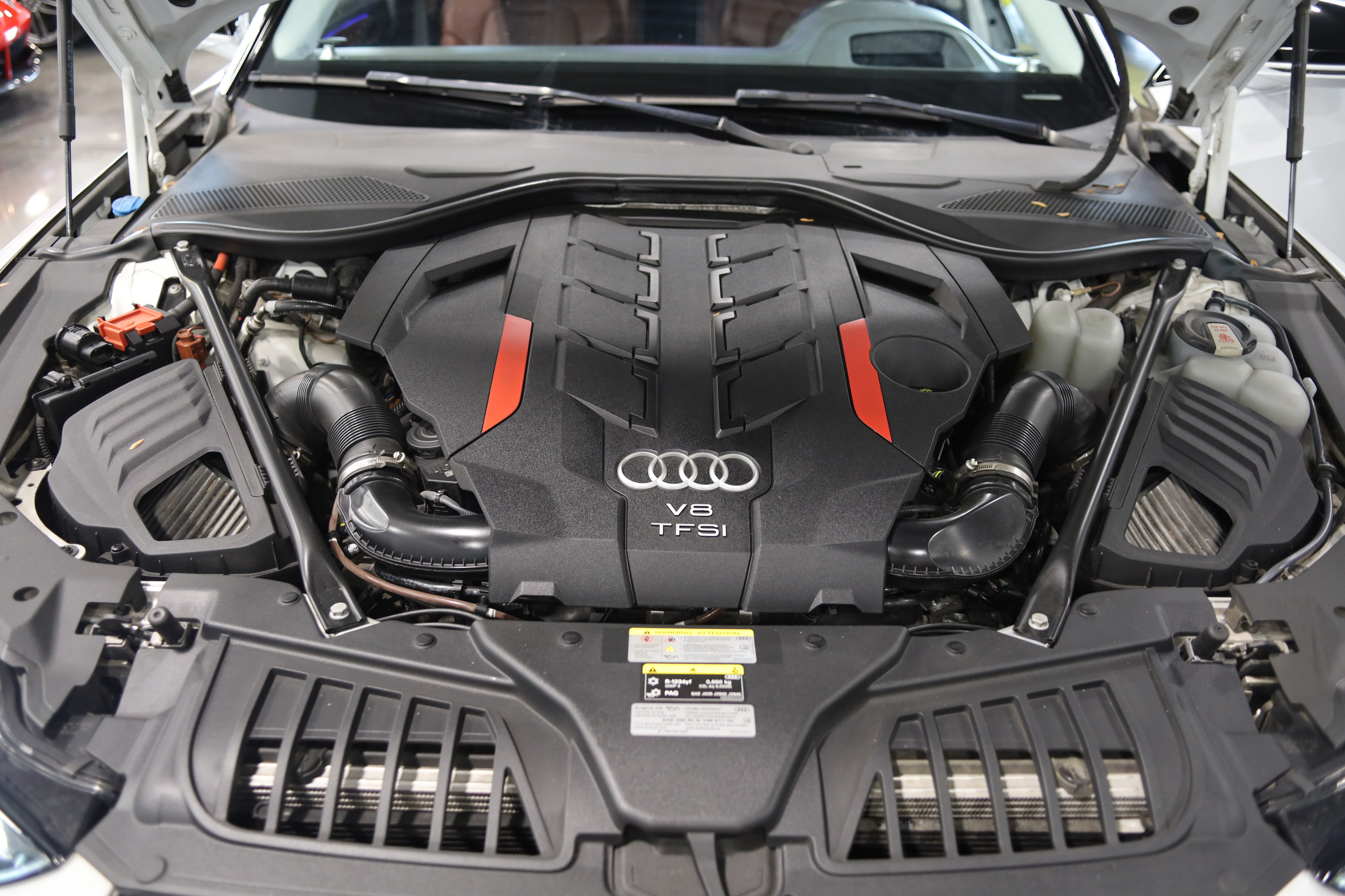 2023 Audi S8 4.0T