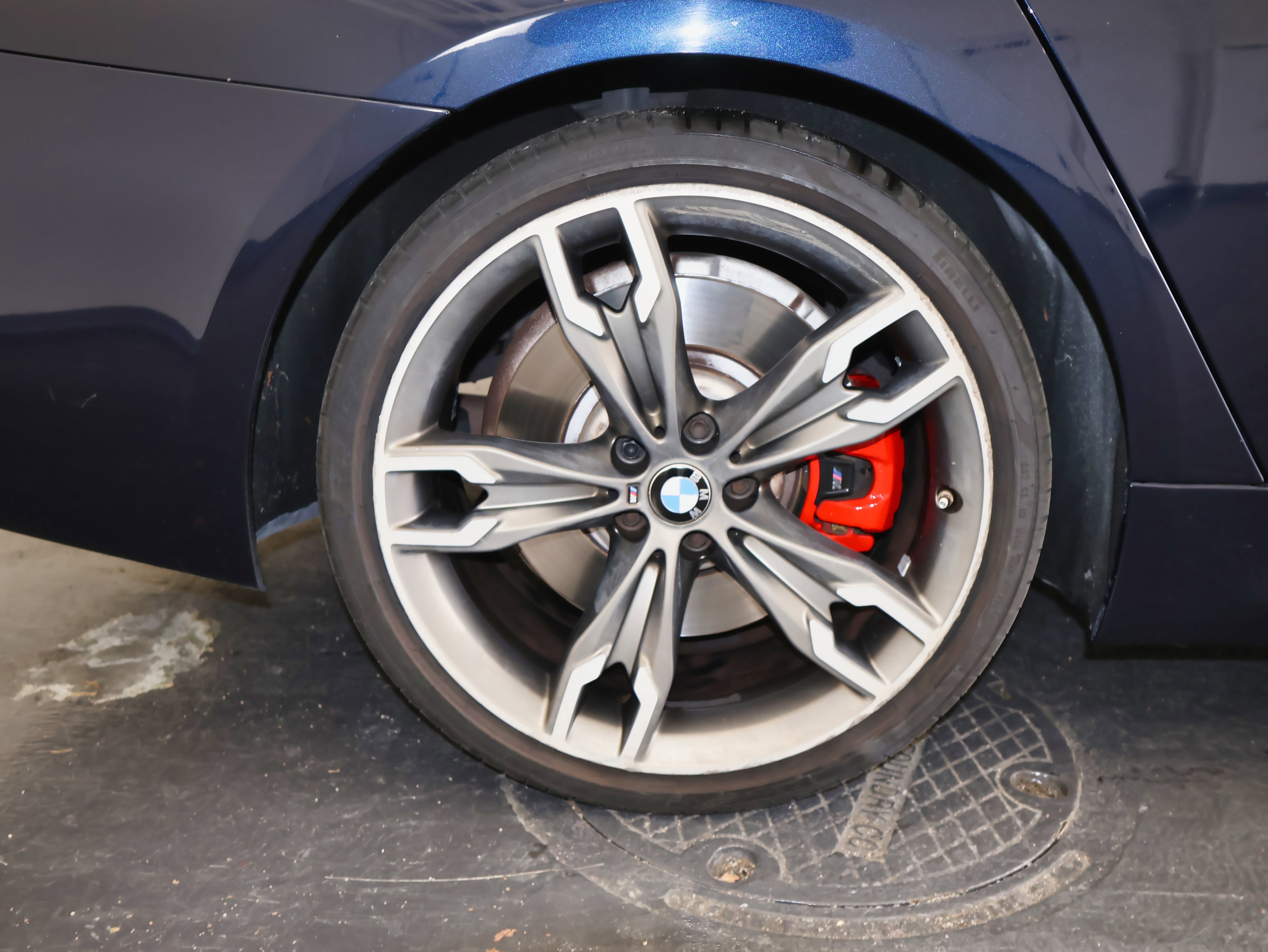 2021 BMW 5 Series M550i xDrive