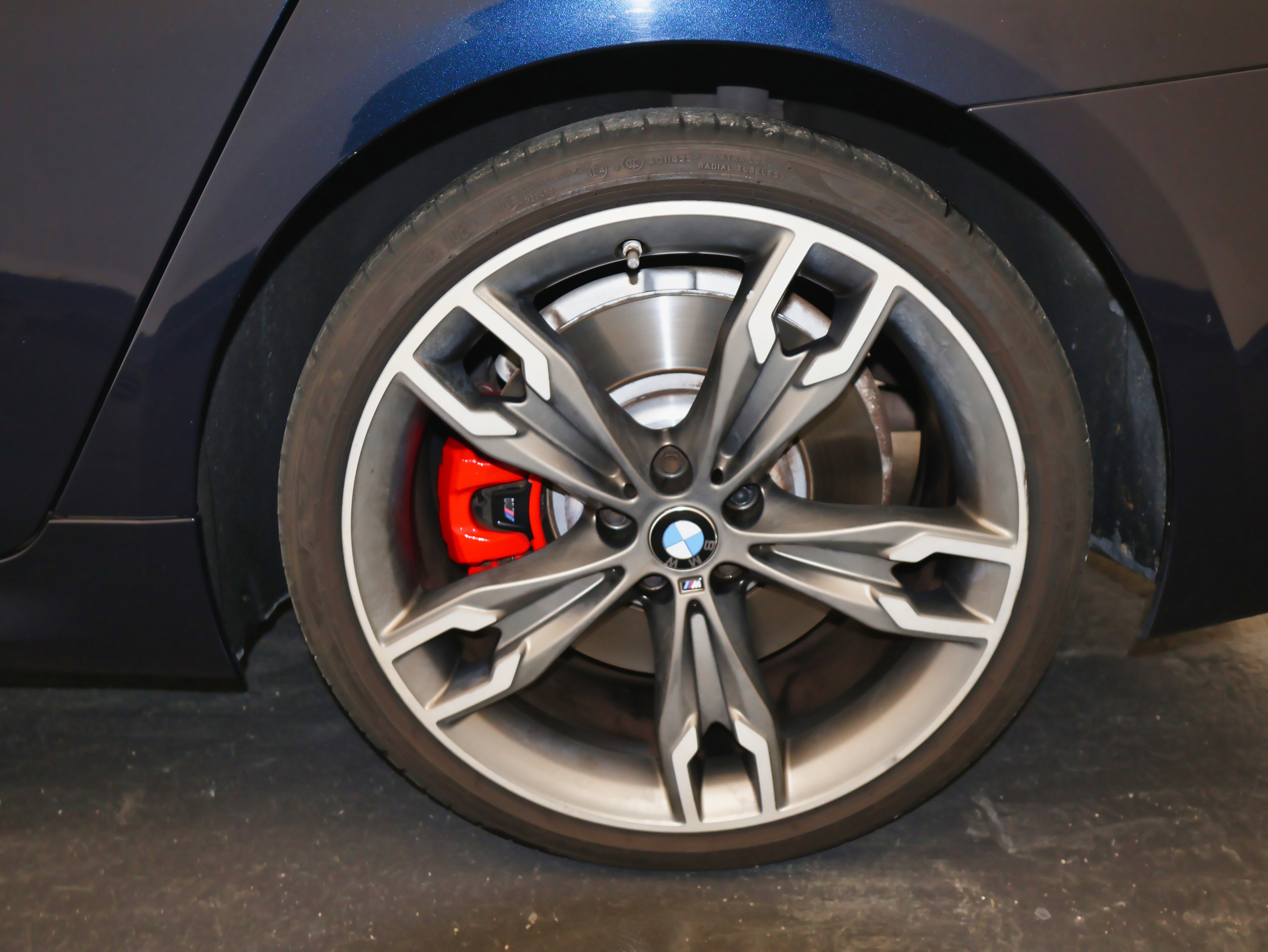 2021 BMW 5 Series M550i xDrive