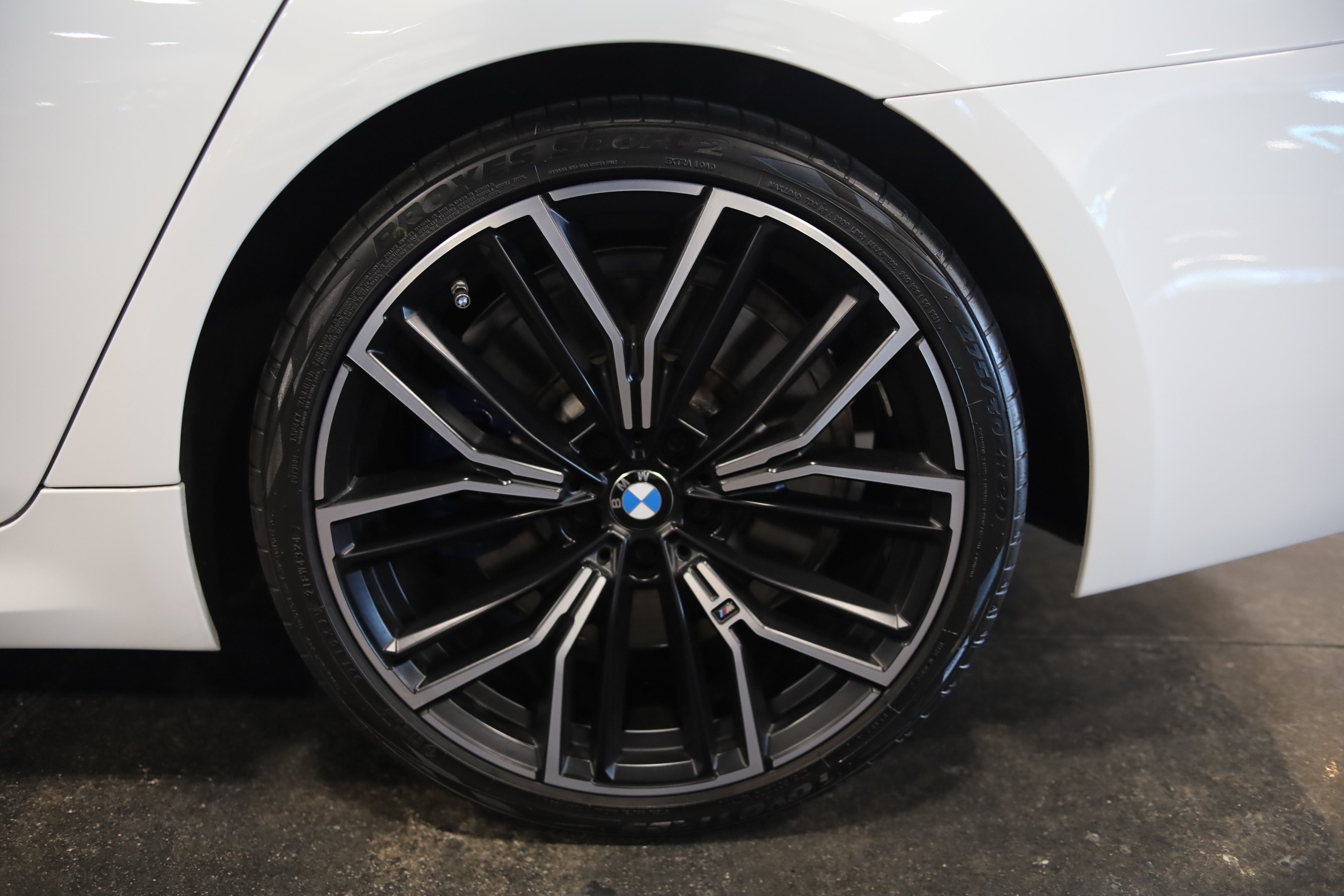2022 BMW 5 Series M550i xDrive
