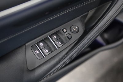2022 BMW 5 Series M550i xDrive