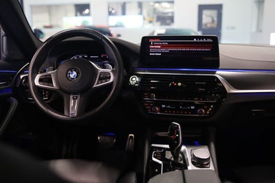 2022 BMW 5 Series M550i xDrive