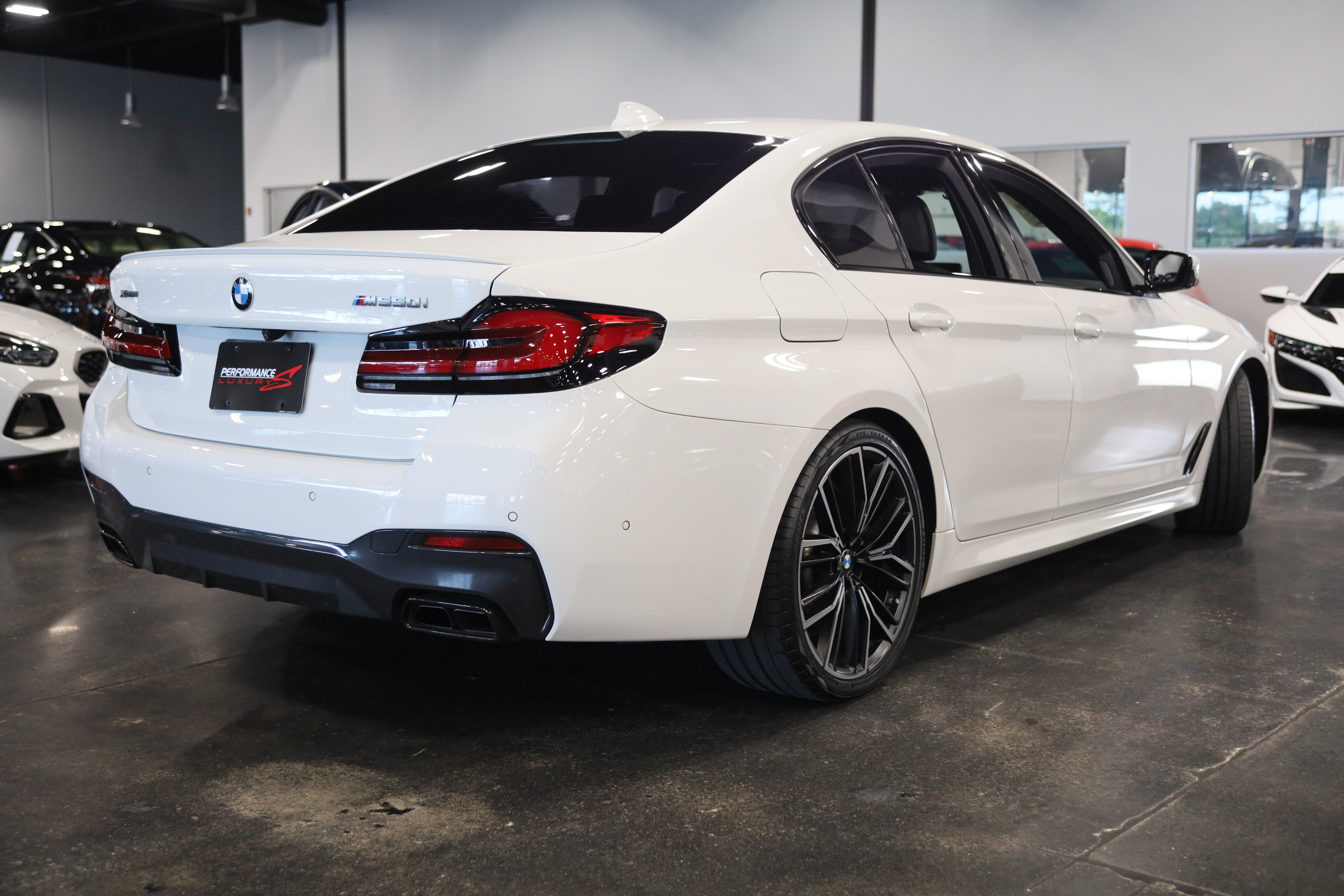 2022 BMW 5 Series M550i xDrive