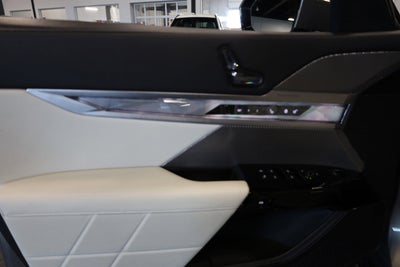 2023 BMW 7 Series 760i xDrive