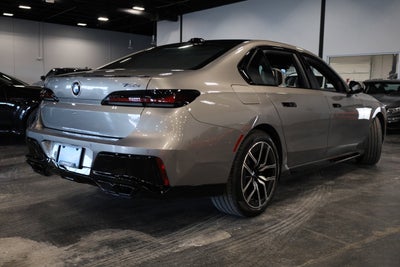 2023 BMW 7 Series 760i xDrive