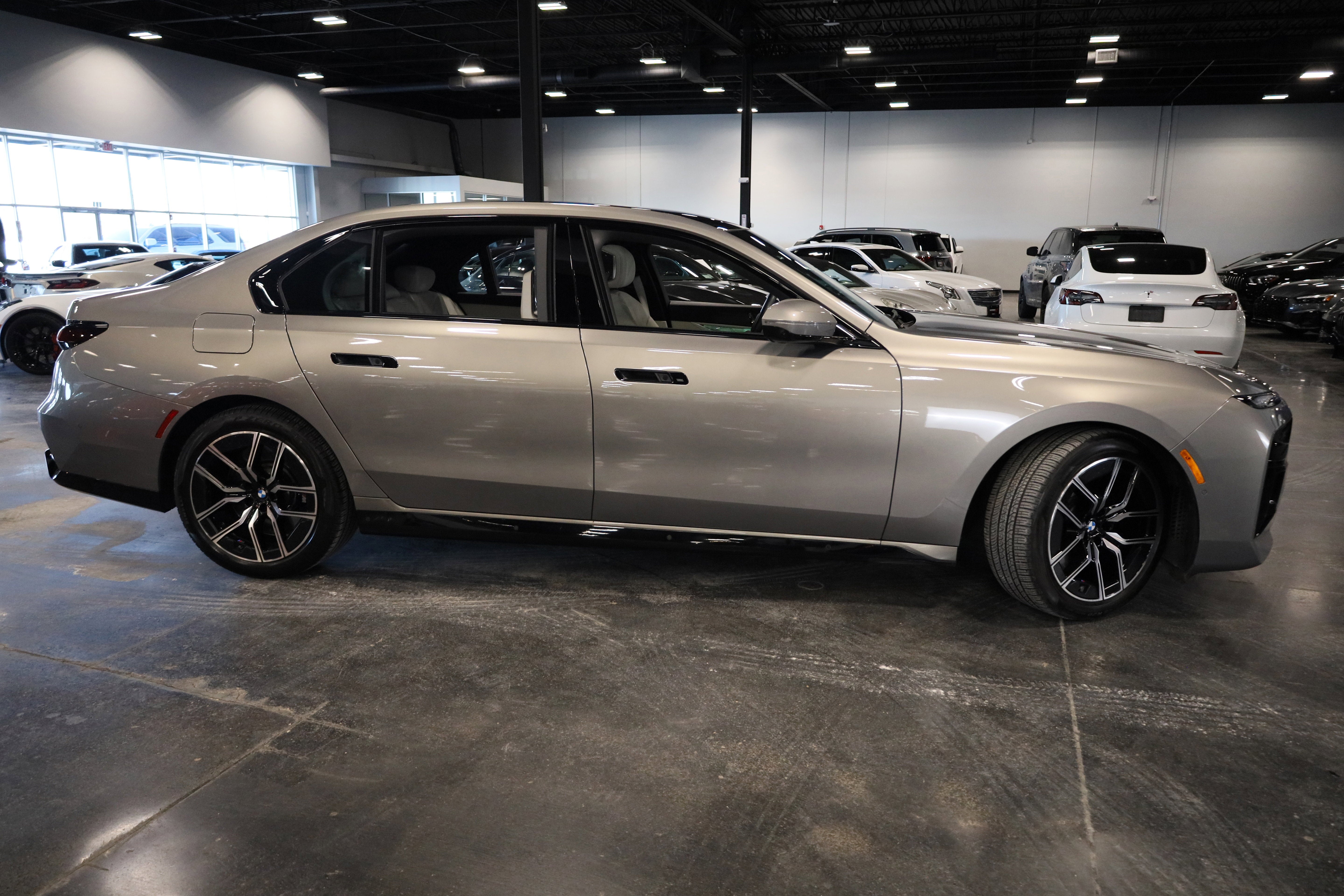 2023 BMW 7 Series 760i xDrive