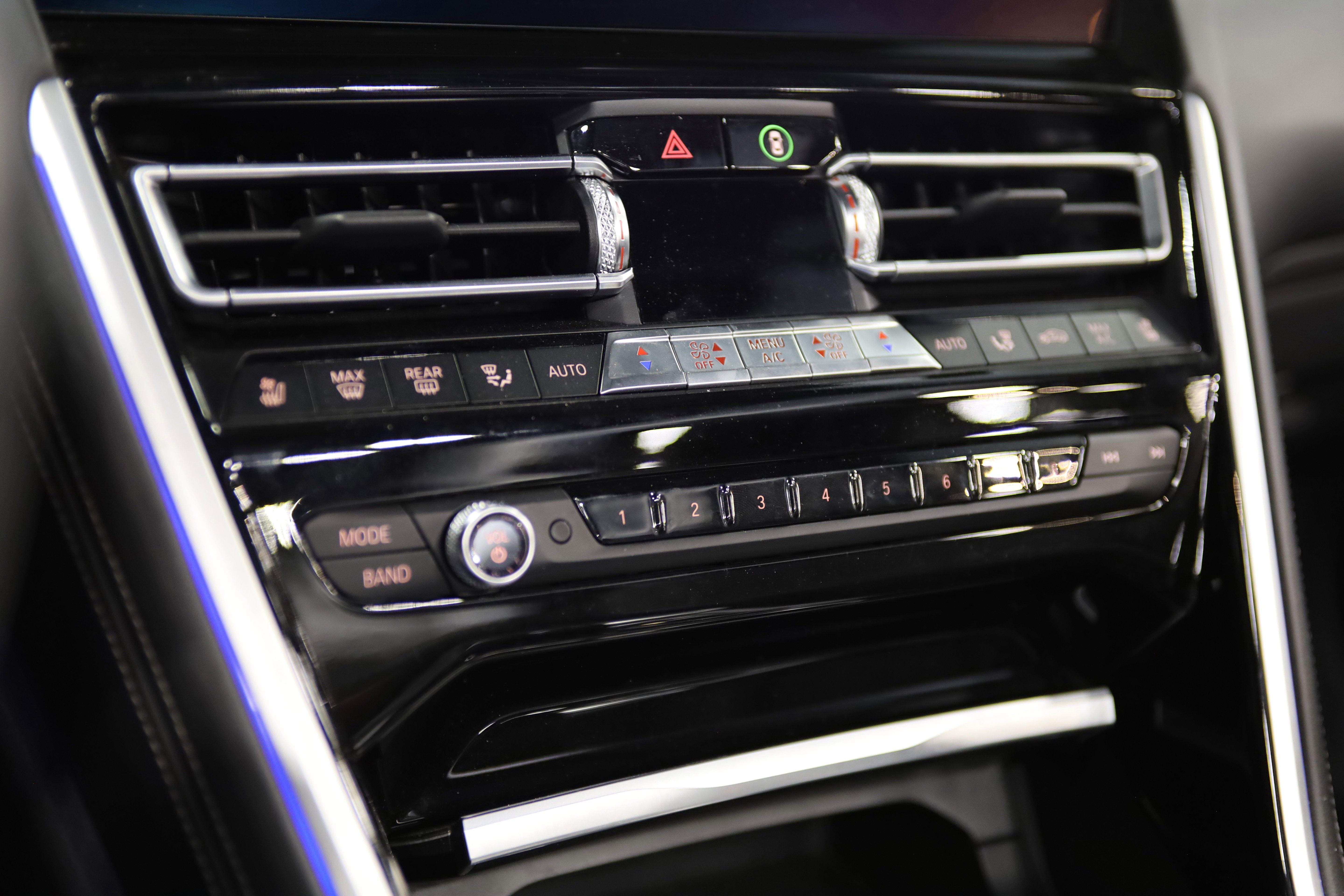 2019 BMW 8 Series M850i xDrive