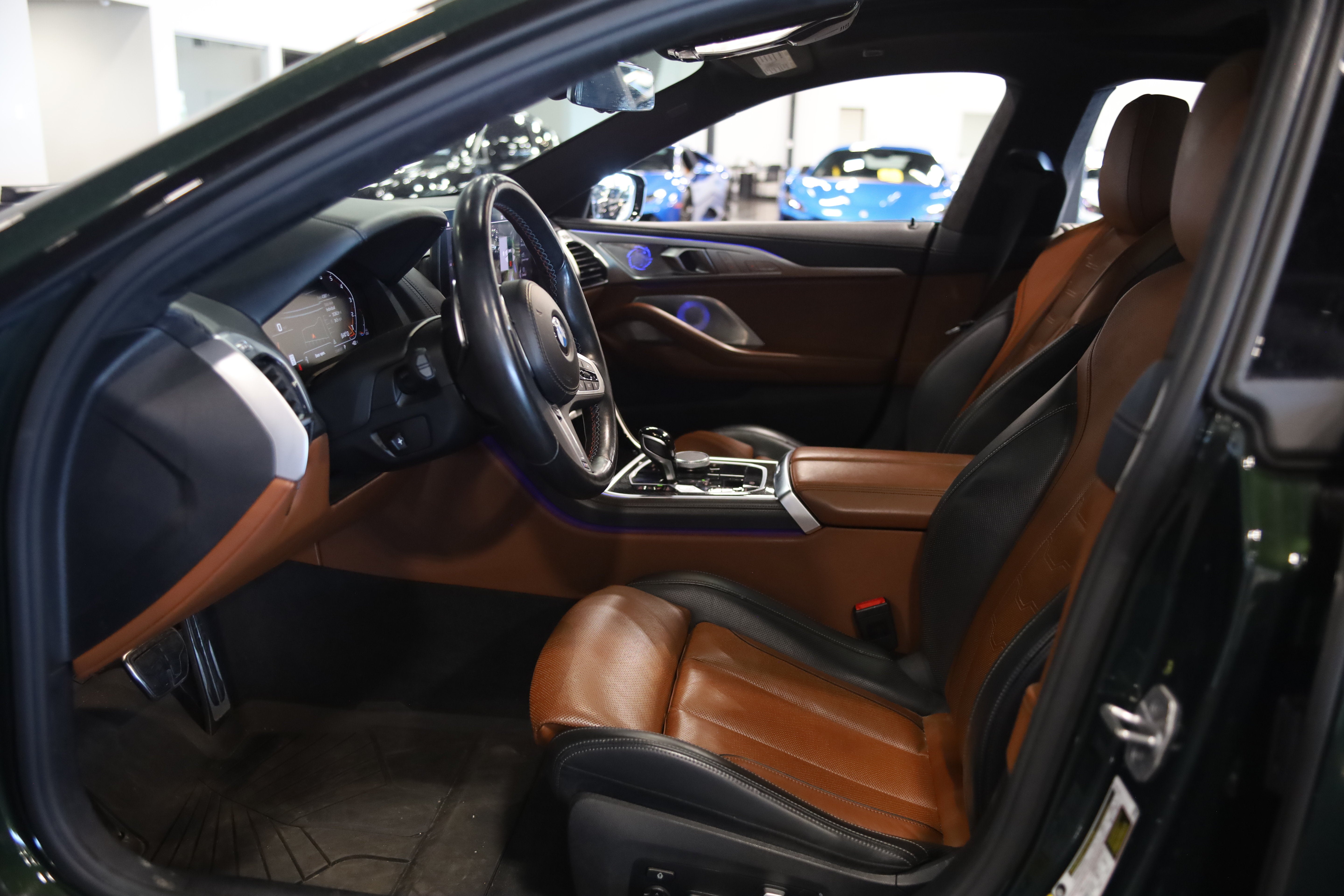 2024 BMW 8 Series M850i