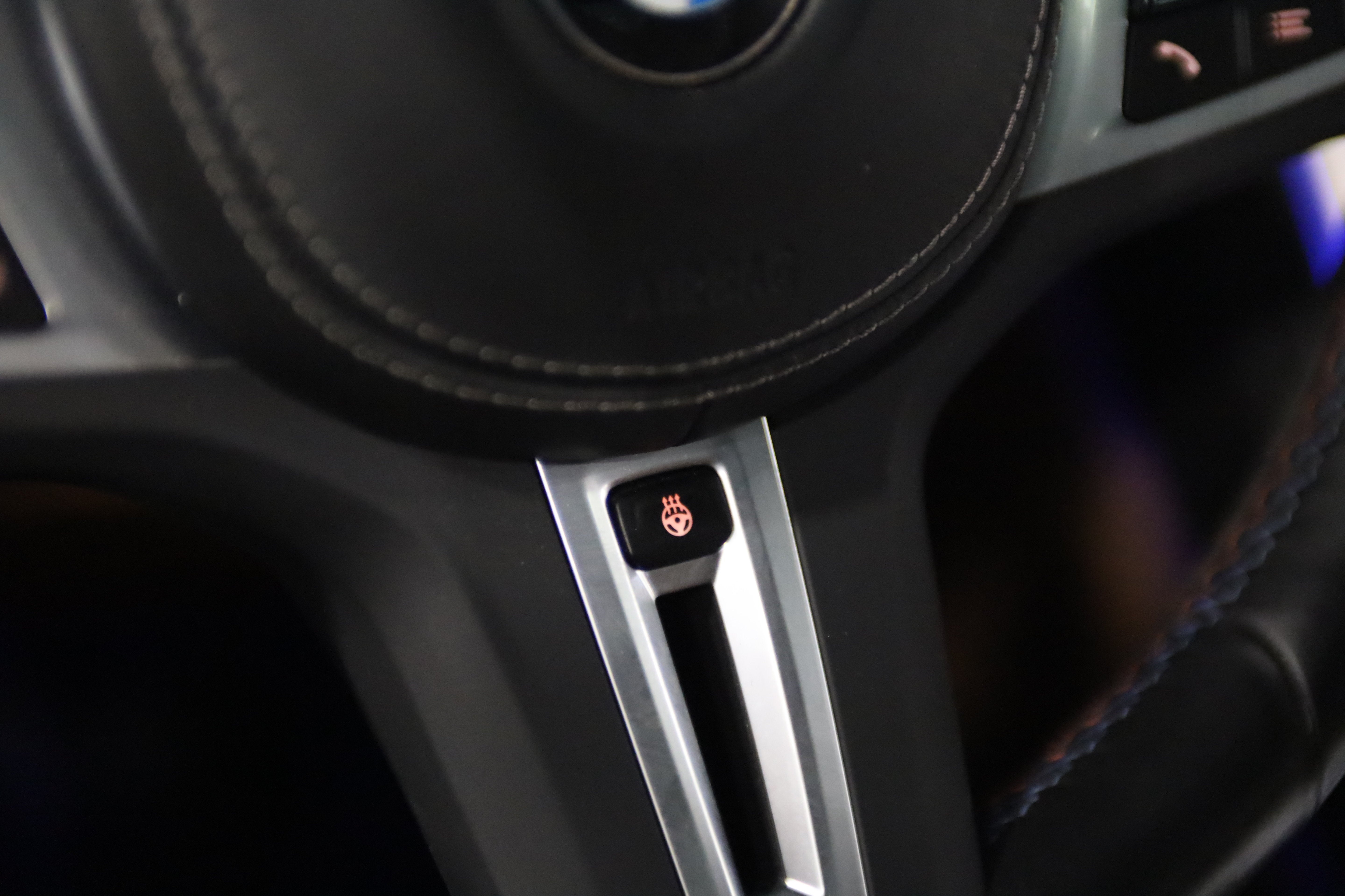 2024 BMW 8 Series M850i