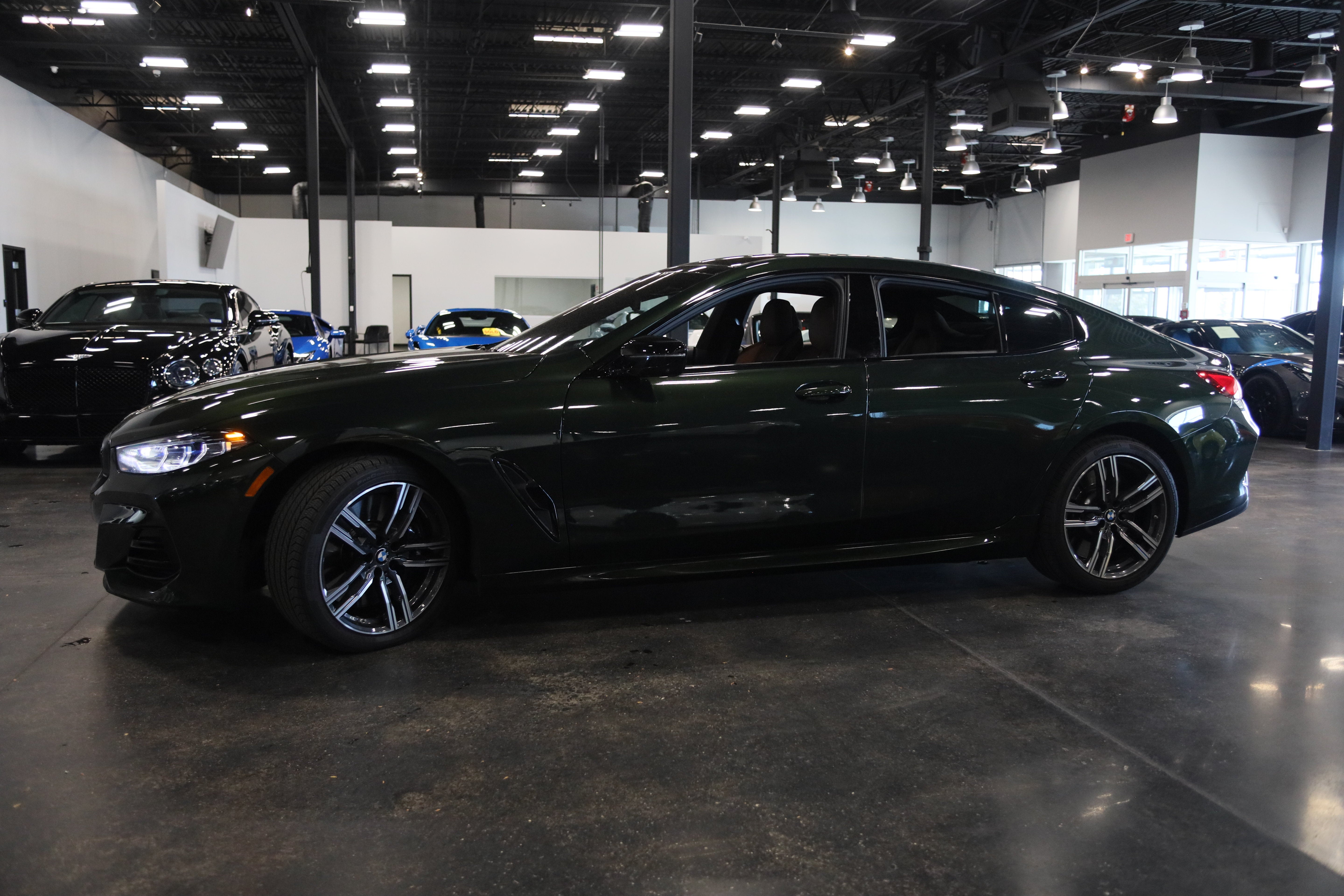 2024 BMW 8 Series M850i