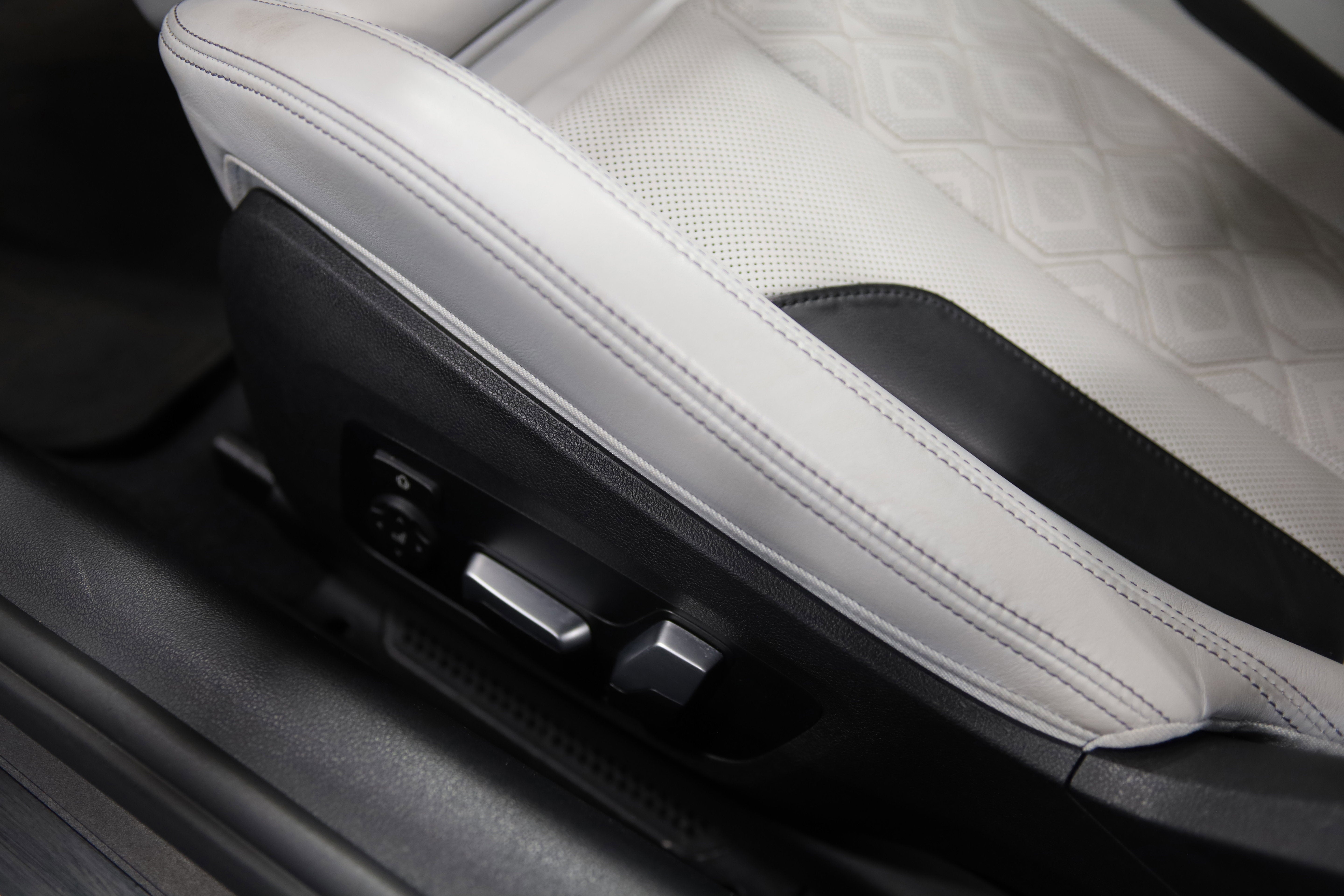 2023 BMW M8 Competition