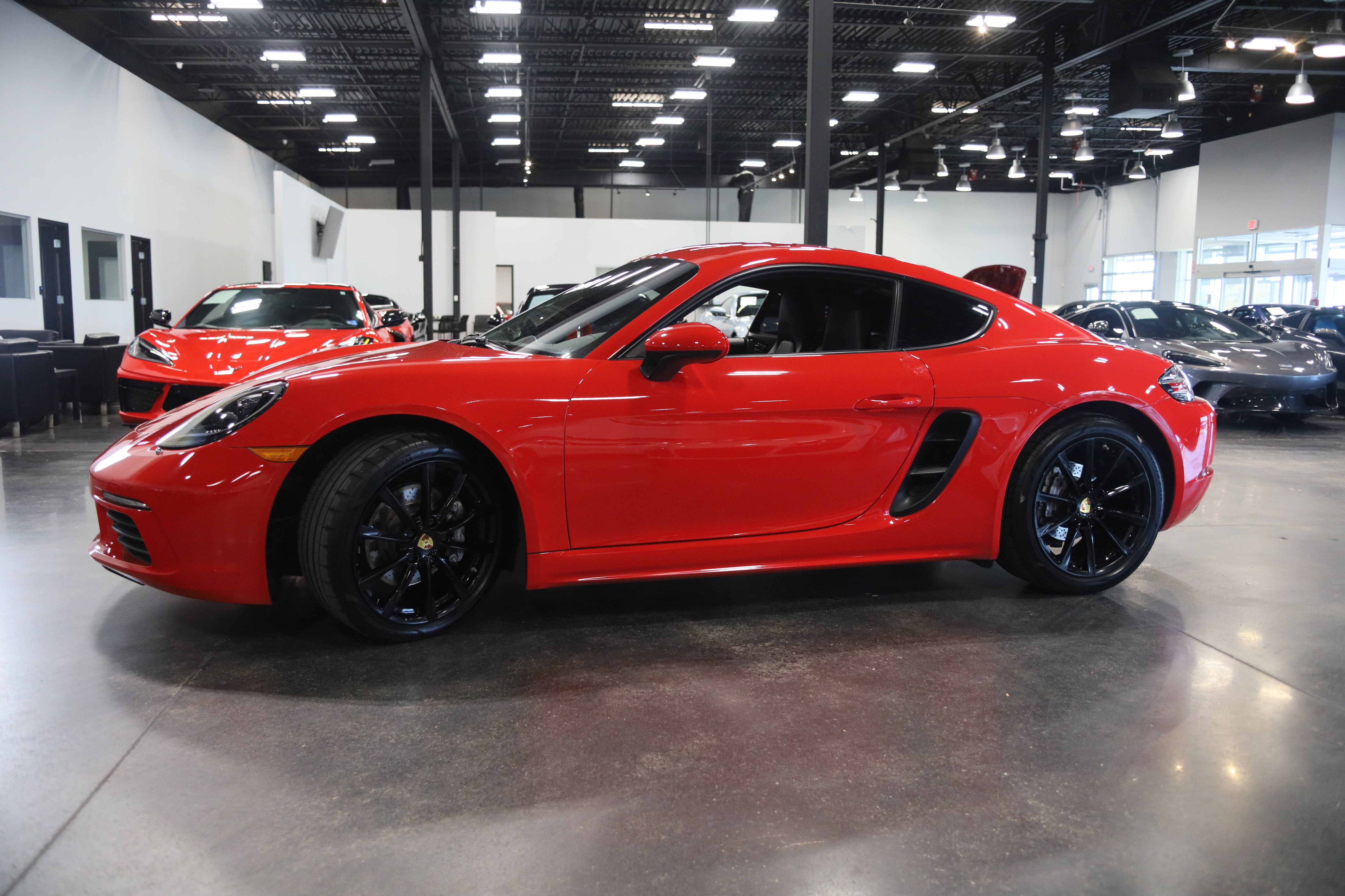 2018 Porsche 718 Cayman Base