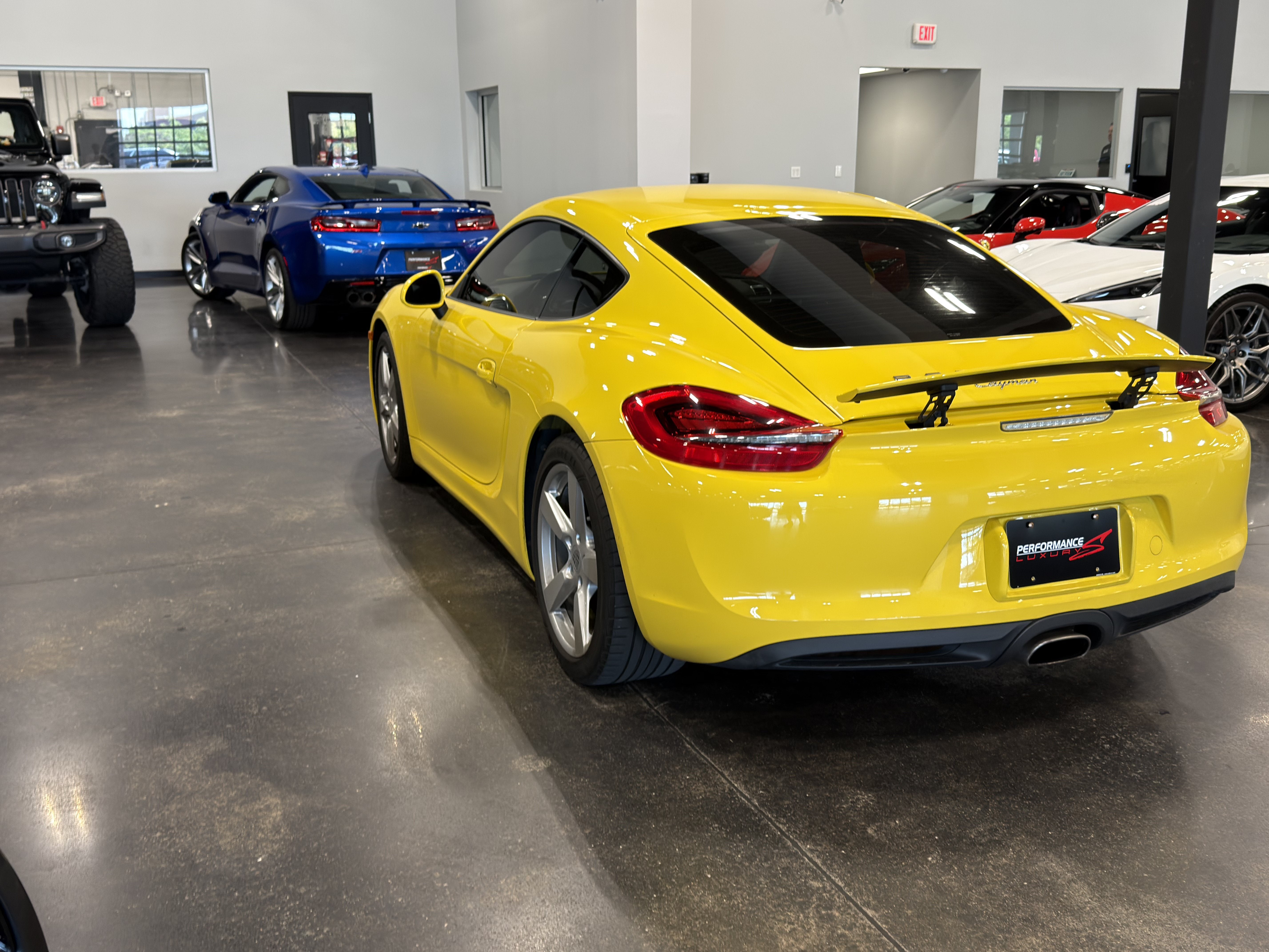 2015 Porsche Cayman Base