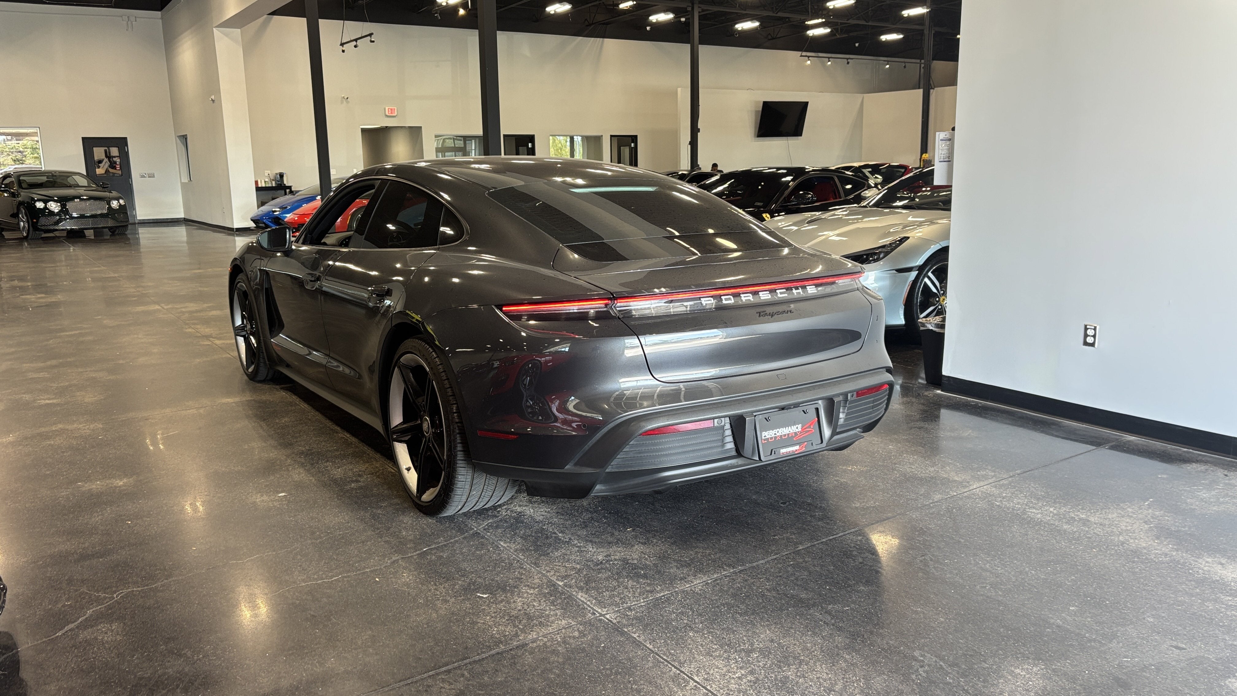 2022 Porsche Taycan Base