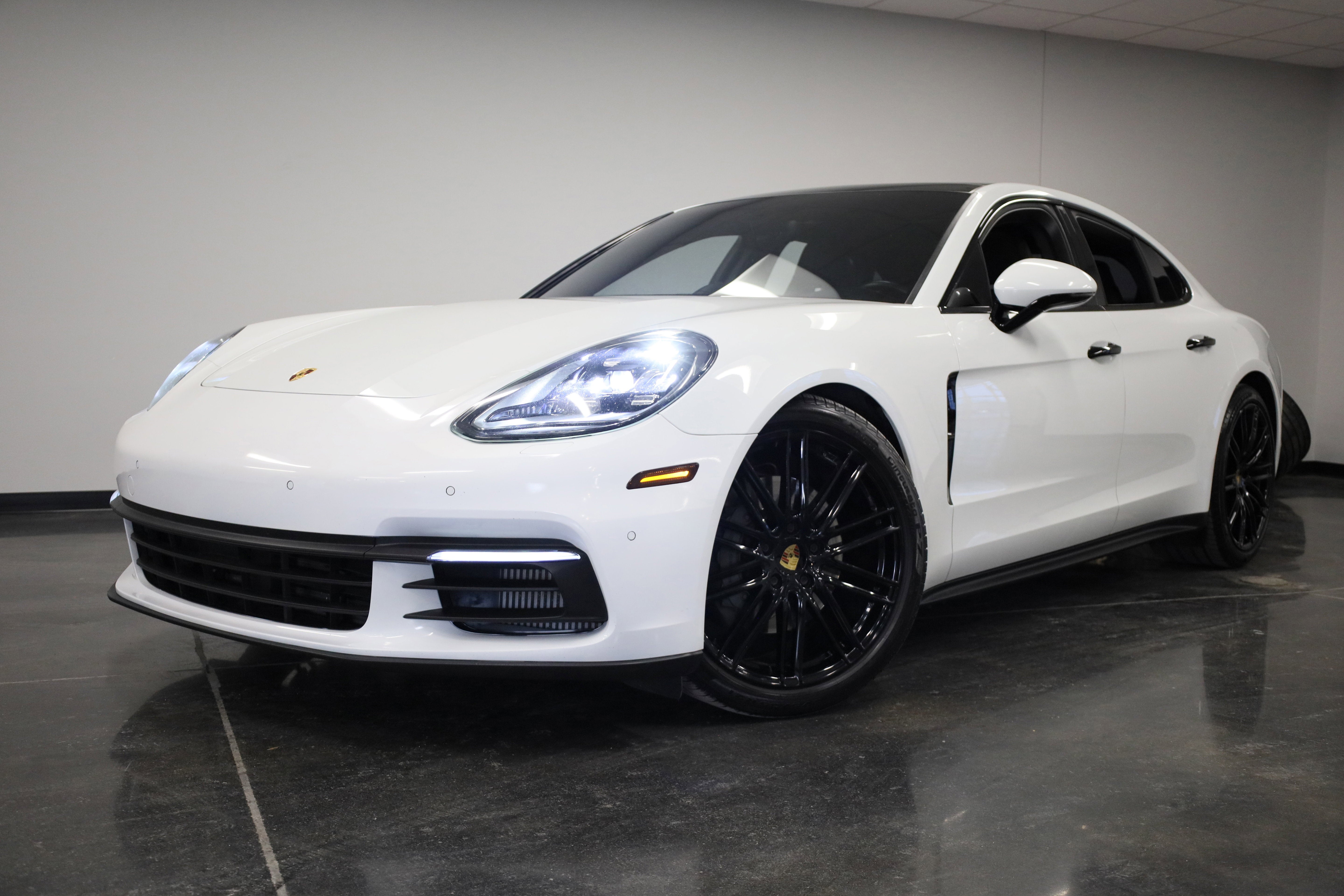 2018 Porsche Panamera 4S