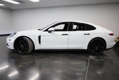 2018 Porsche Panamera 4S