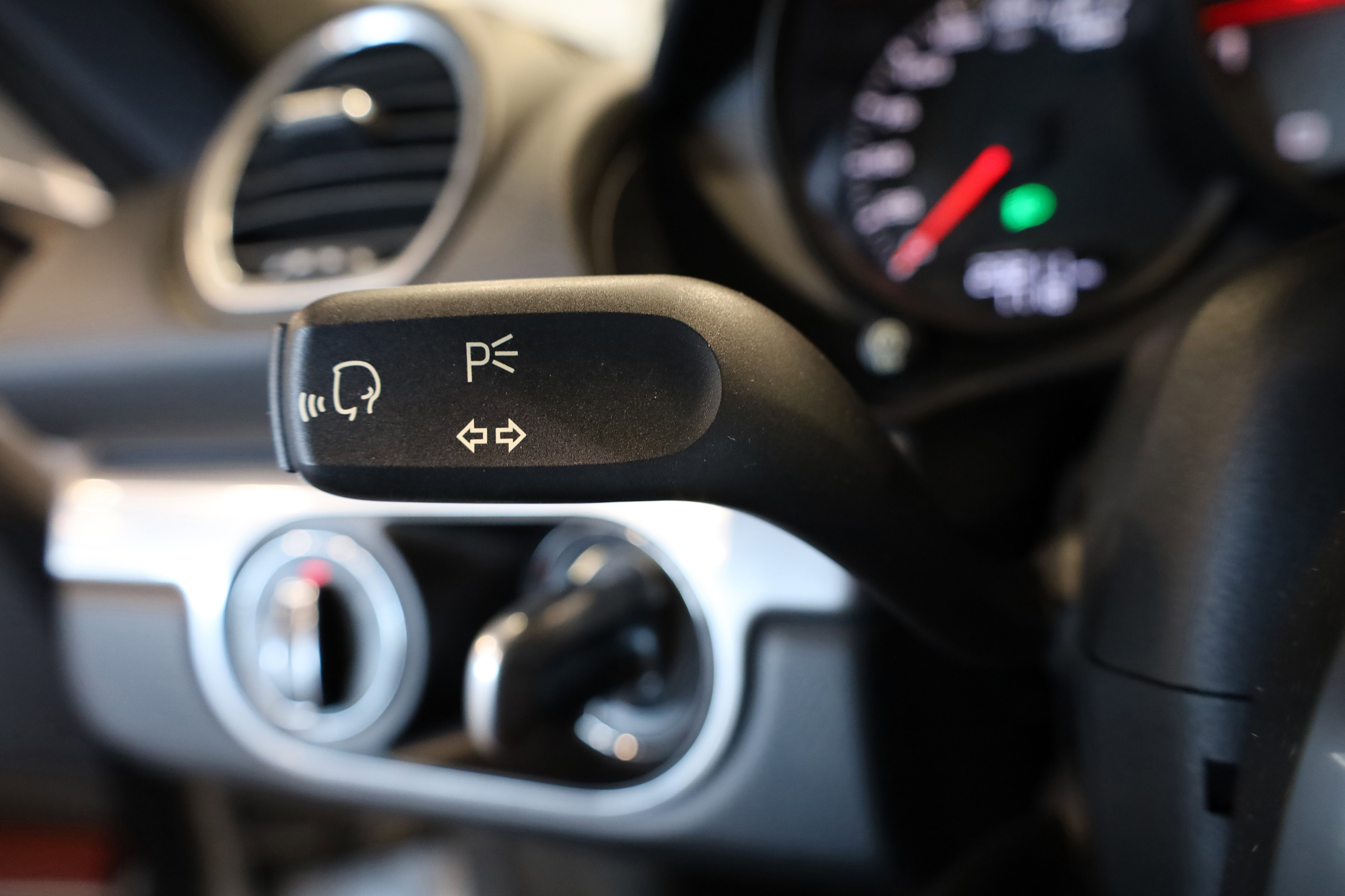 2018 Porsche 718 Cayman S