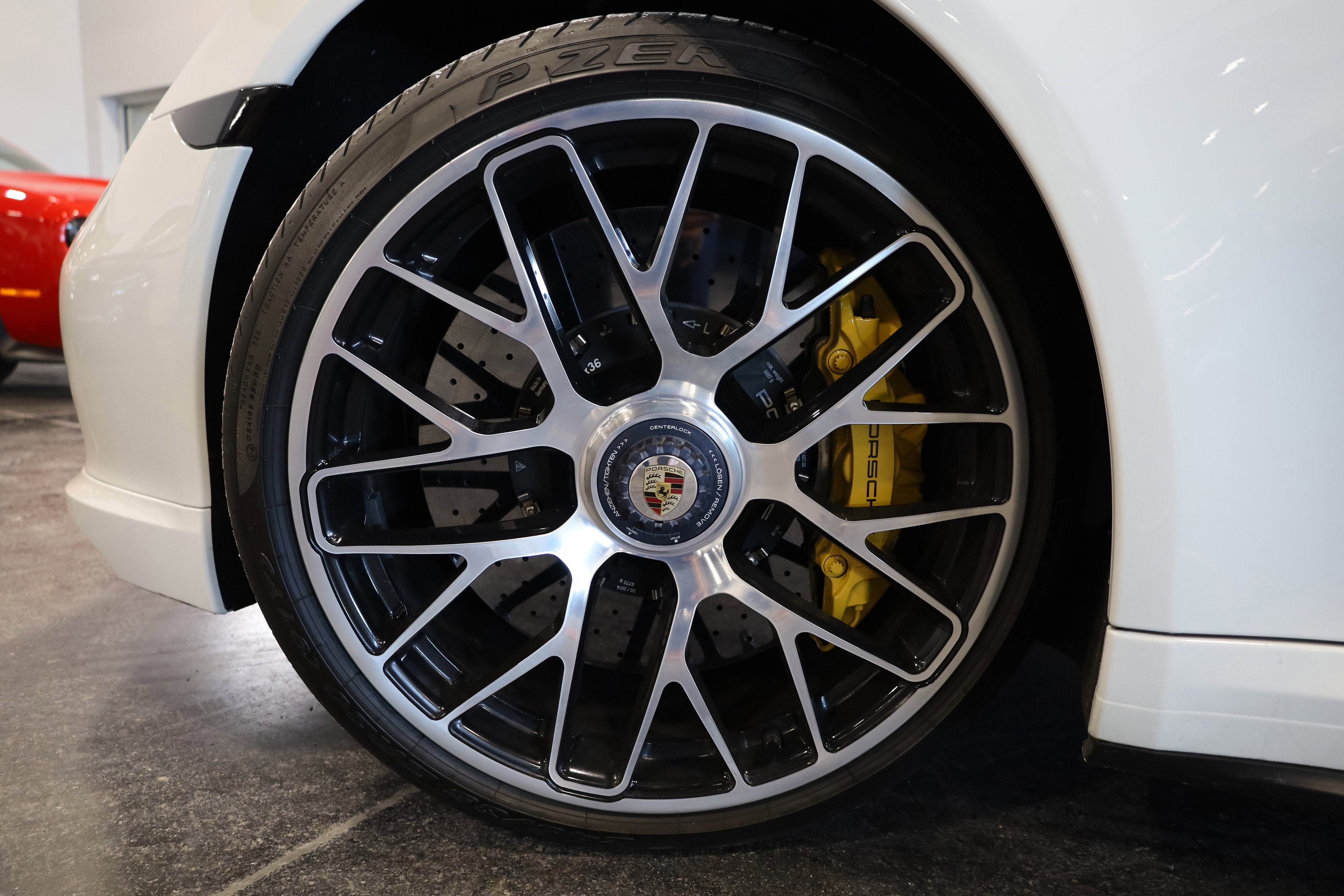 2015 Porsche 911 Turbo S