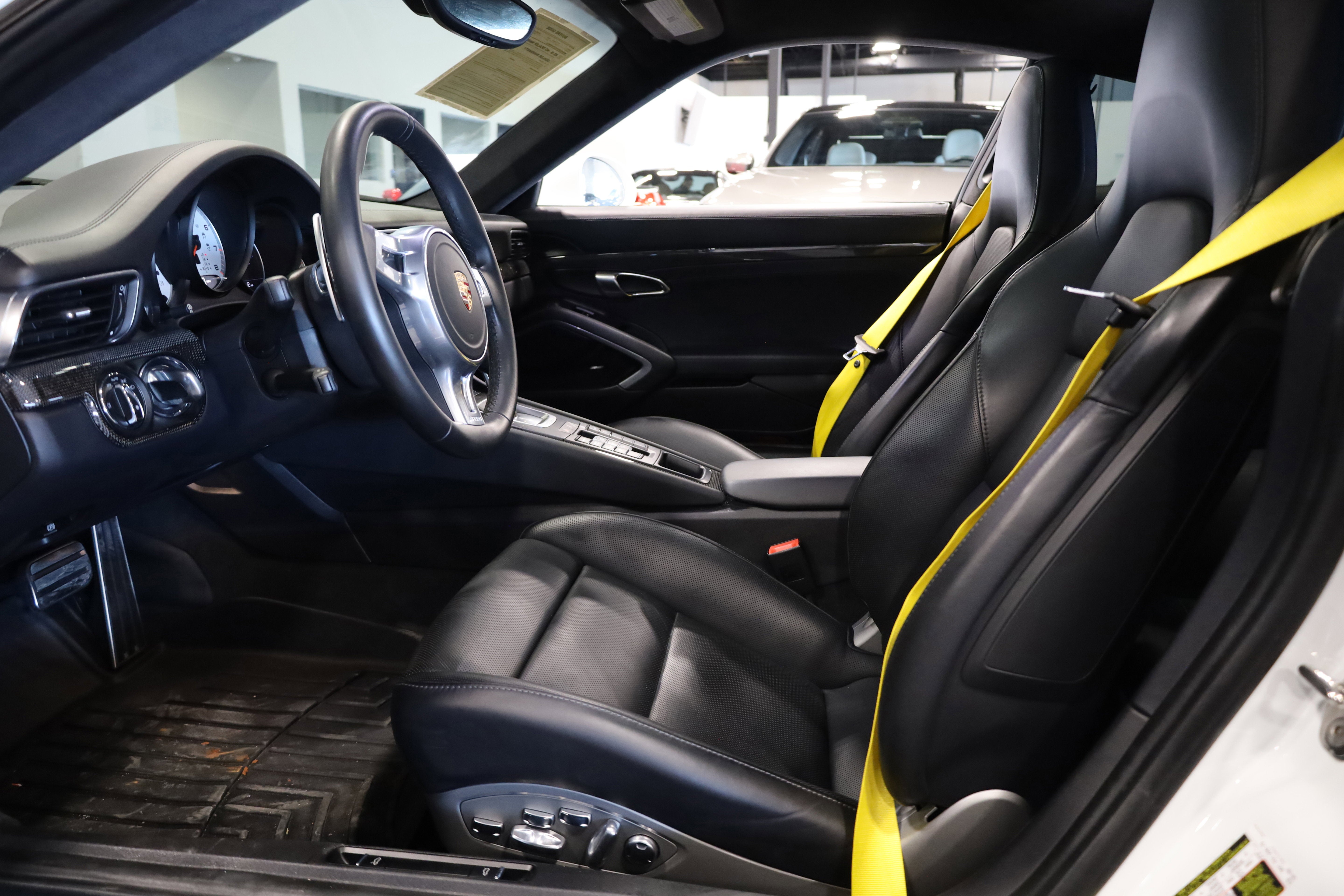 2015 Porsche 911 Turbo S